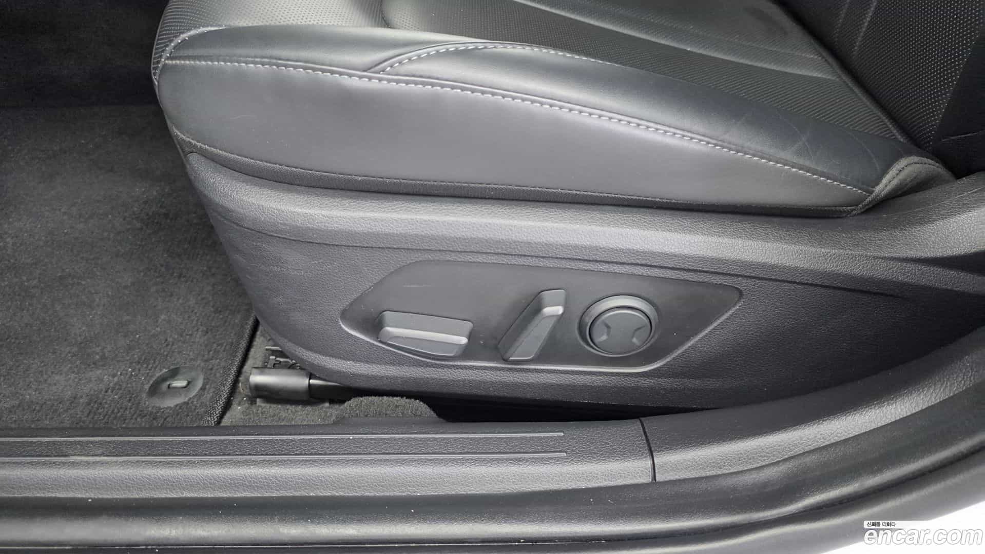 Sonata Hyundai 2025.3-OPTION-045