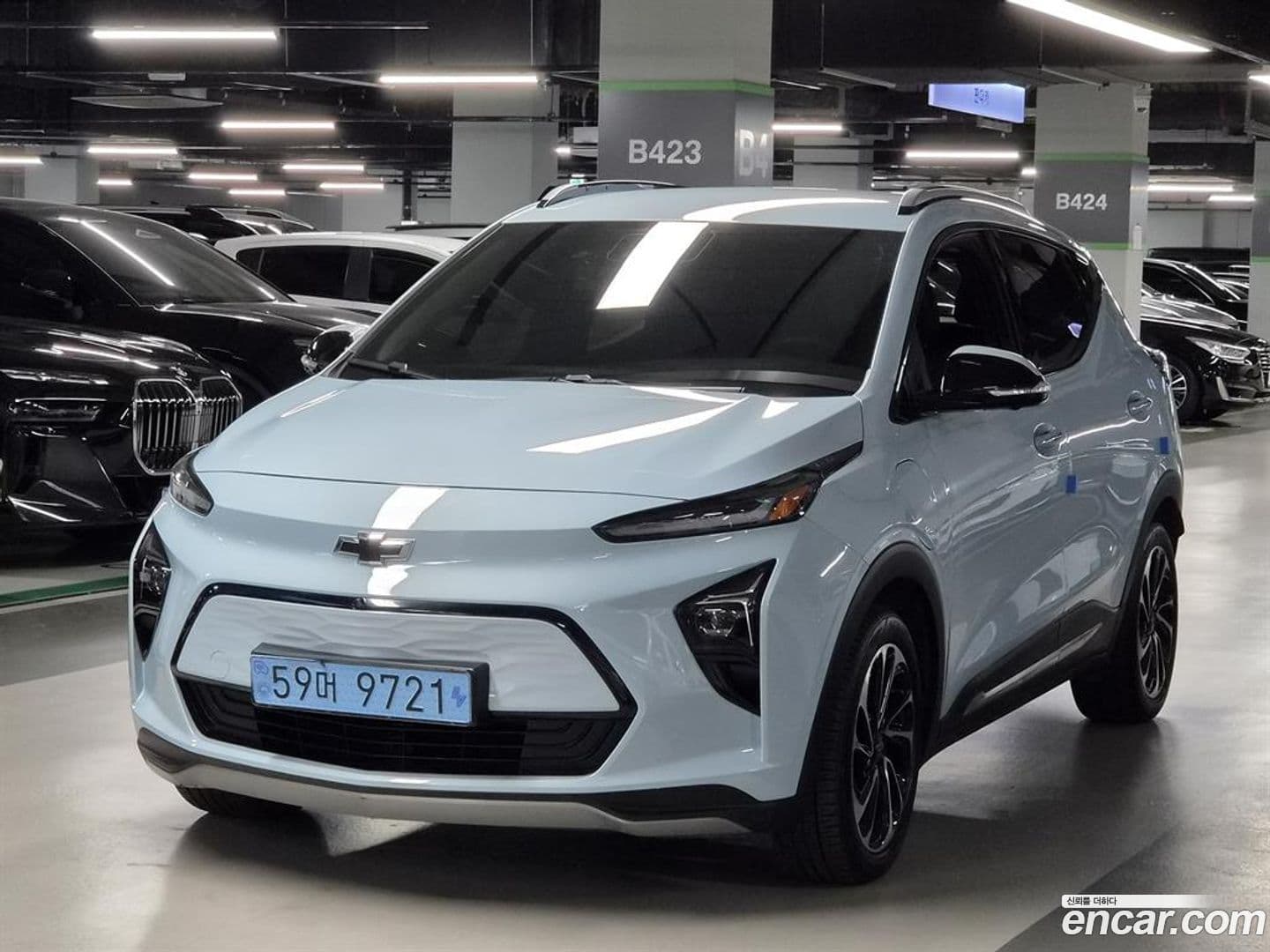 Main__Slider__Photo:볼트 EUV Chevrolet 2022.10-0