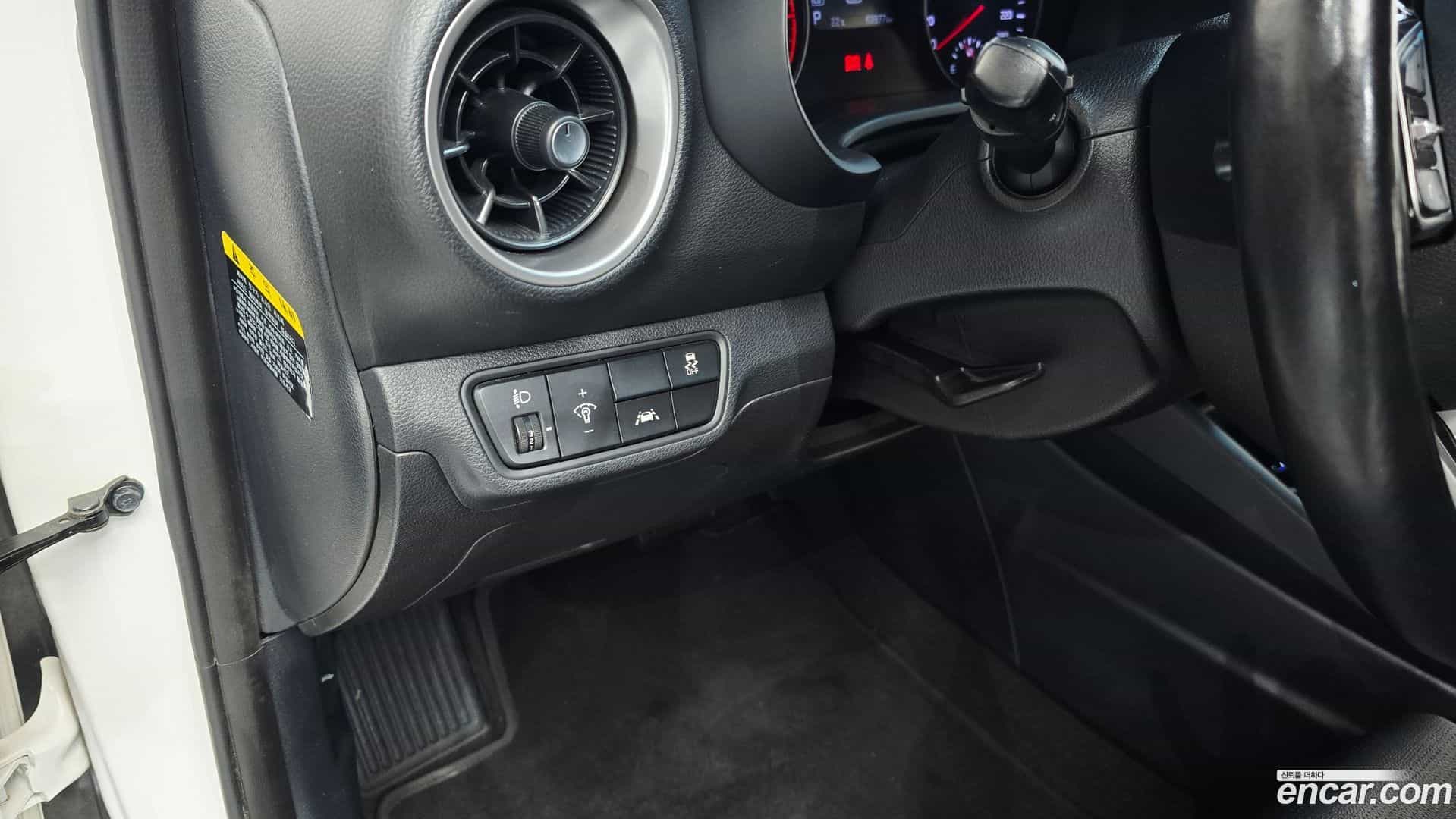 K3 Kia 2019.5-OPTION-020