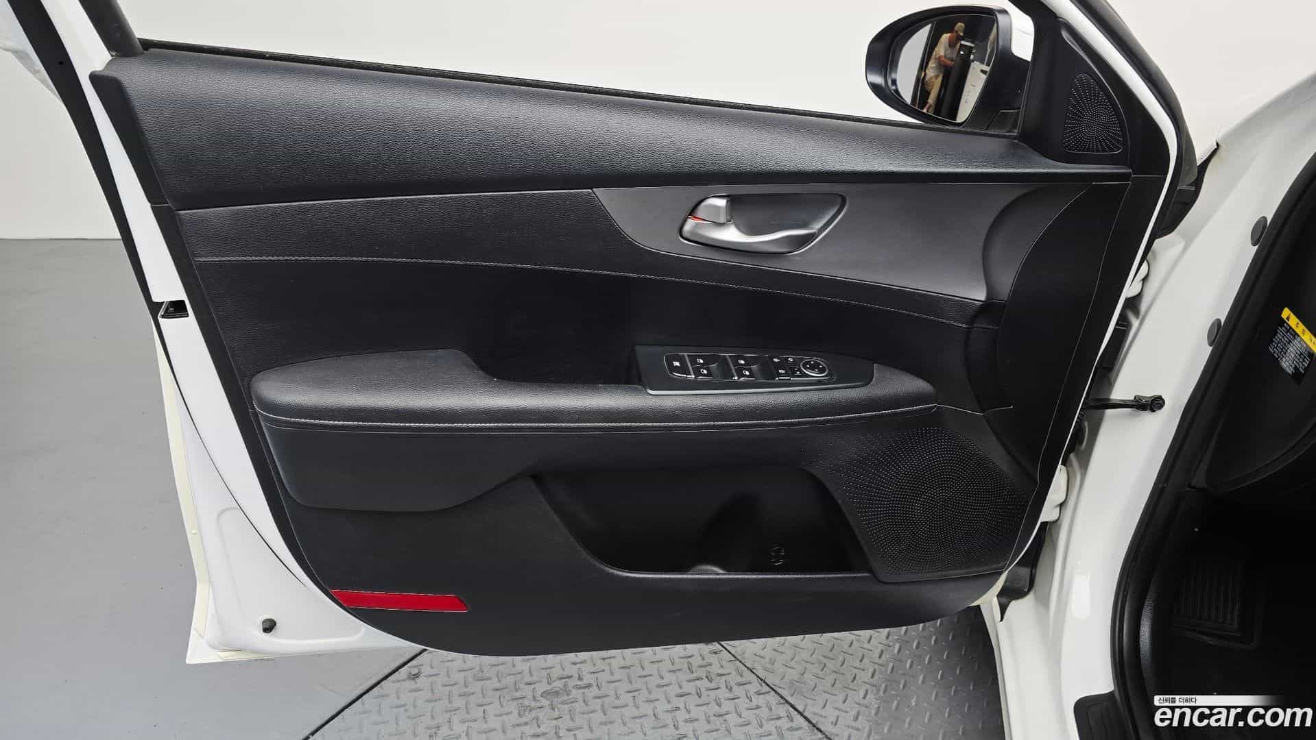 K3 Kia 2019.5-INNER-034