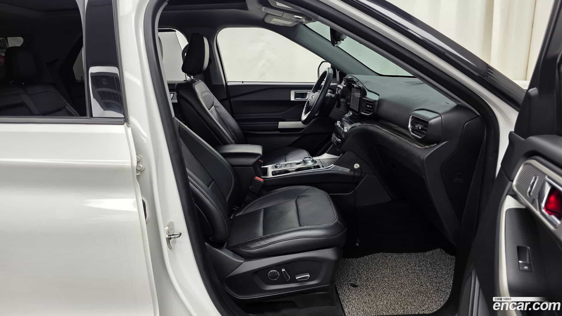 Explorer Ford 2020.9-OPTION-015