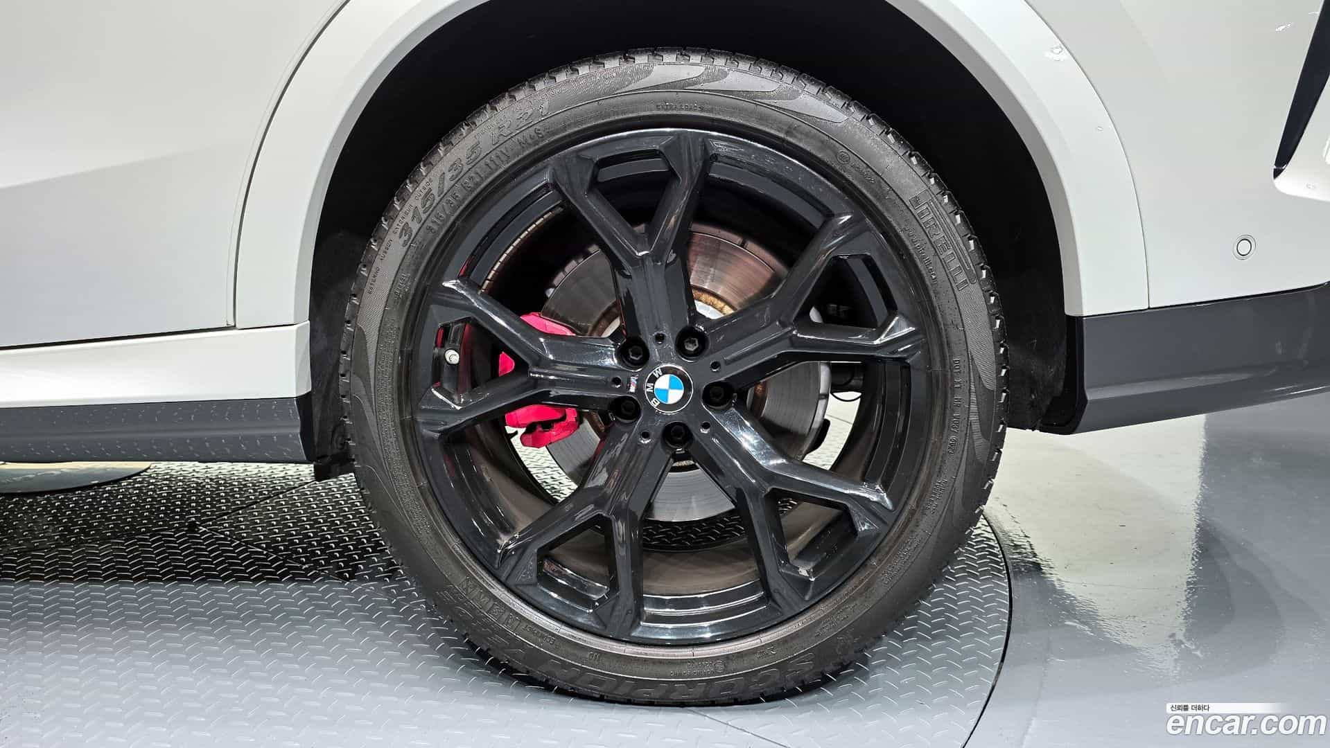X6 BMW 2021.1-OUTER-031