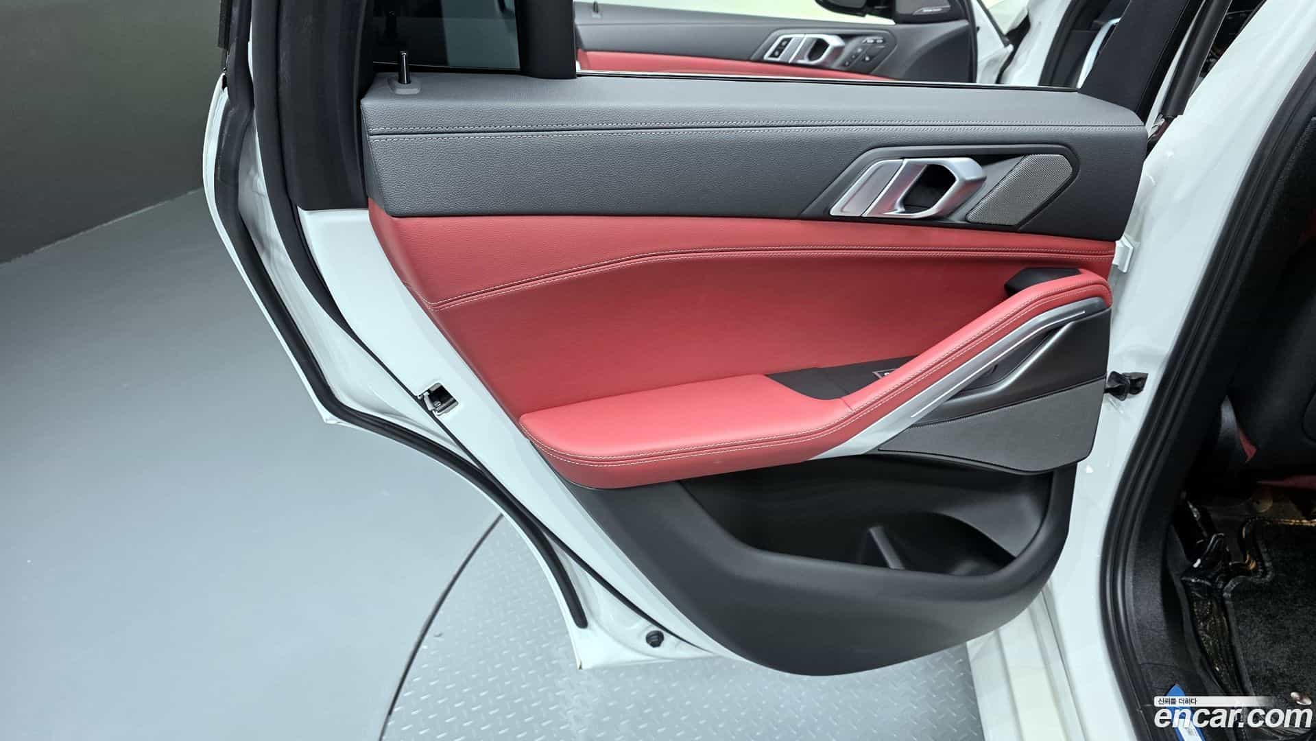 X6 BMW 2021.1-INNER-035