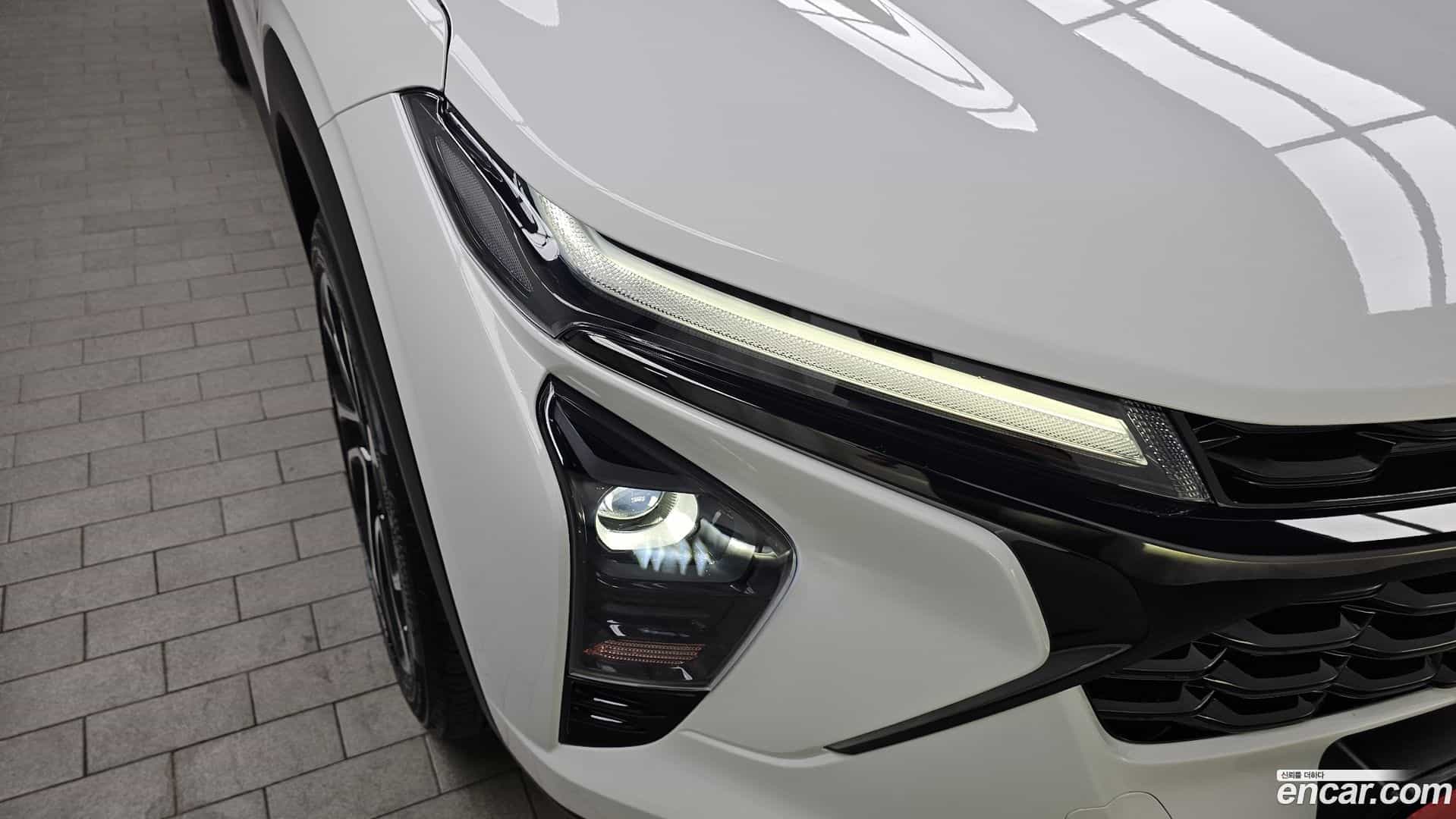 Trax Chevrolet 2023.3-OUTER-032