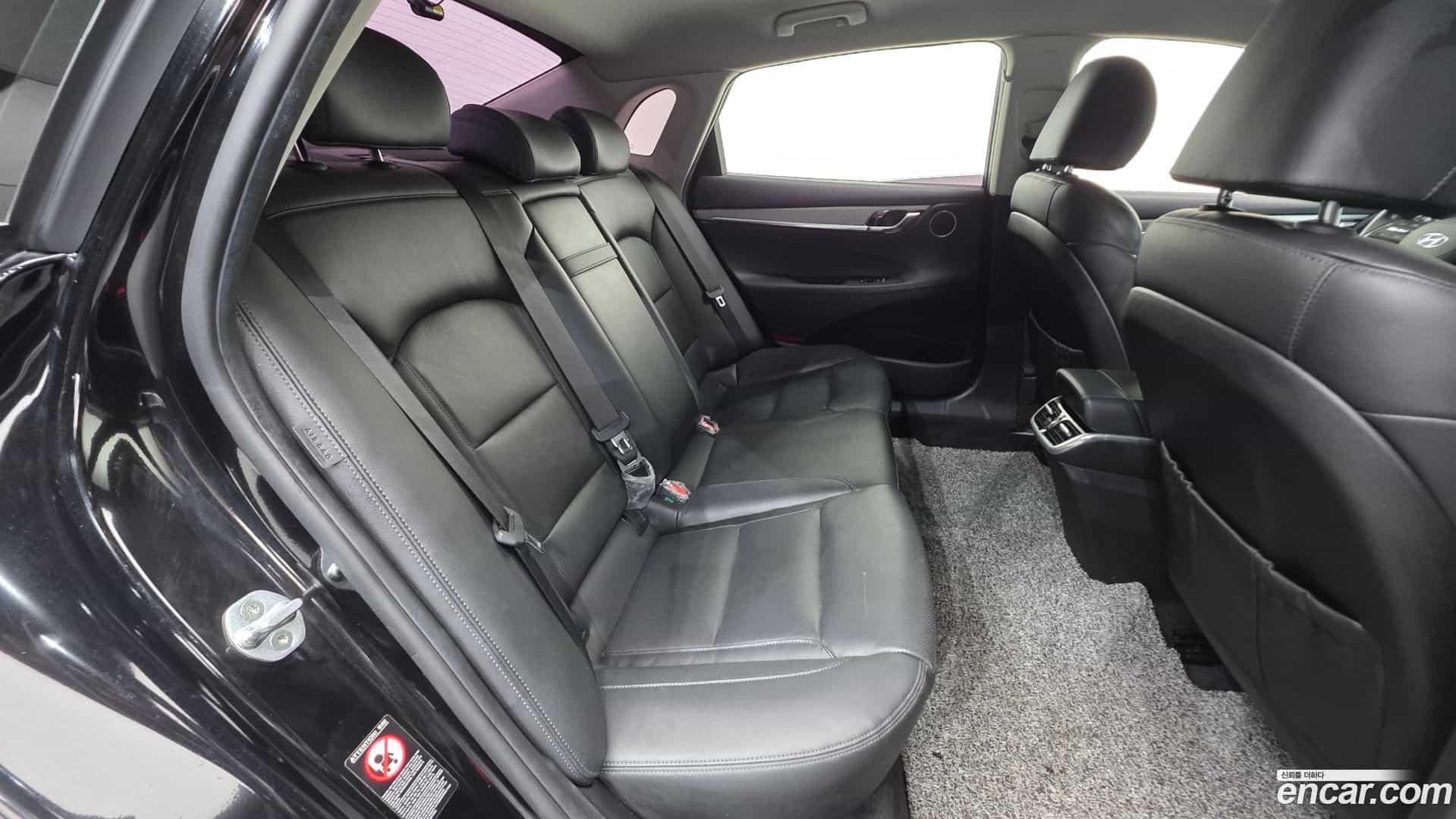 Grandeur Hyundai 2020.8-OPTION-024