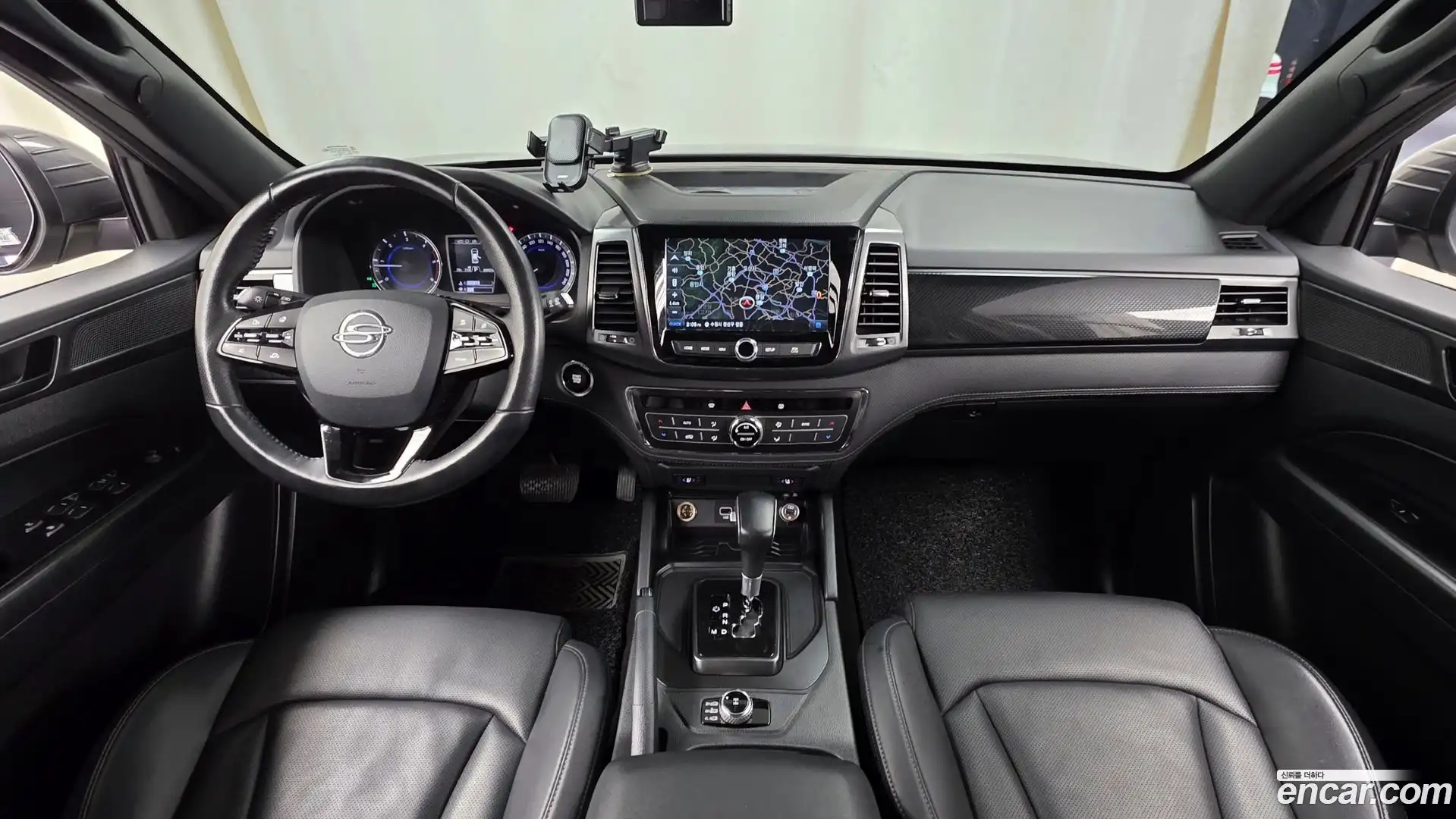 Rexton KG Mobility 2021.6-INNER-007