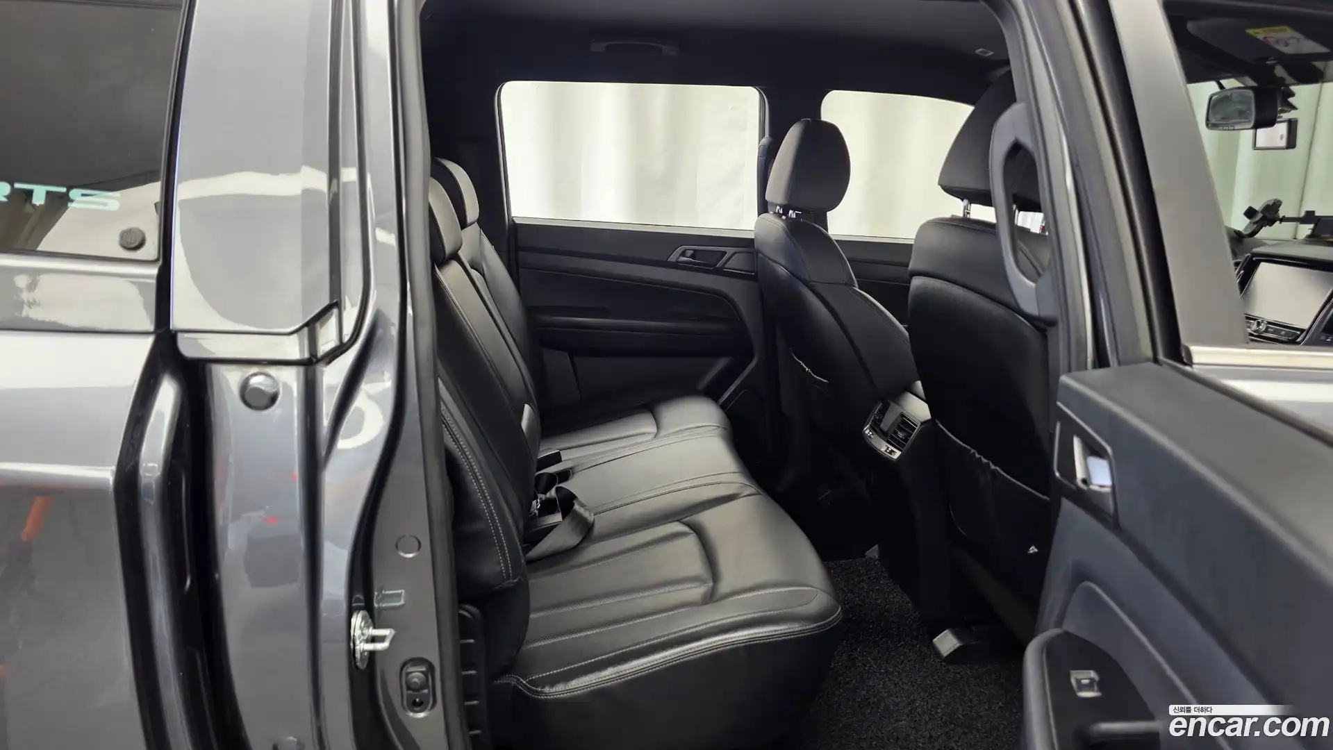 Rexton KG Mobility 2021.6-OPTION-016
