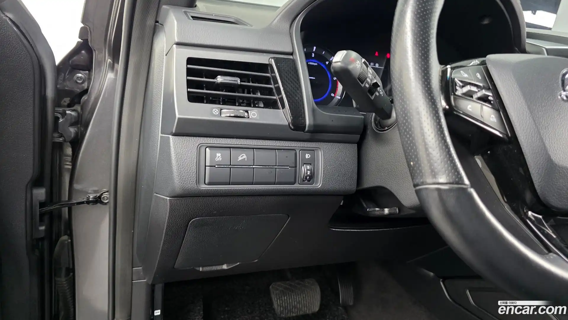 Rexton KG Mobility 2021.6-OPTION-020