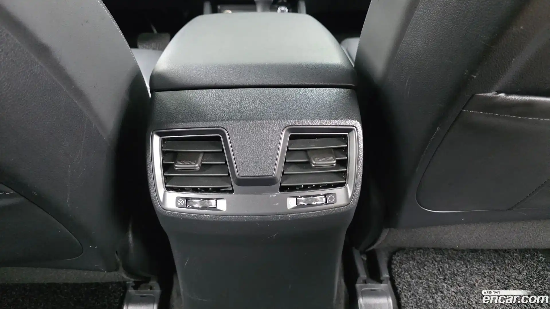 Rexton KG Mobility 2021.6-OPTION-022