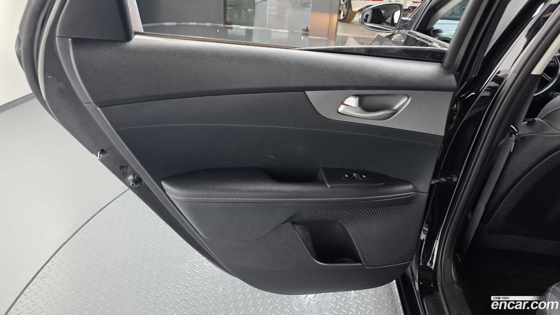 K3 Kia 2018.7-INNER-035