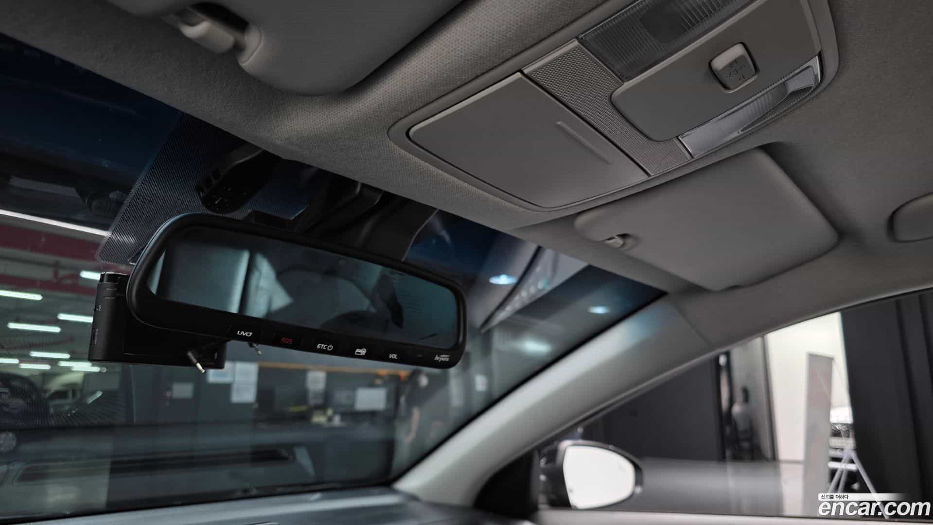 K3 Kia 2018.7-OPTION-041
