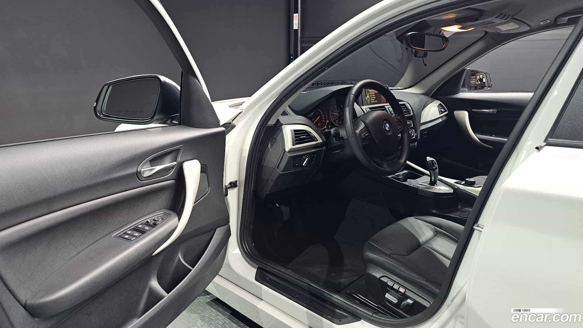 1-Series BMW 2016.7-INNER-010