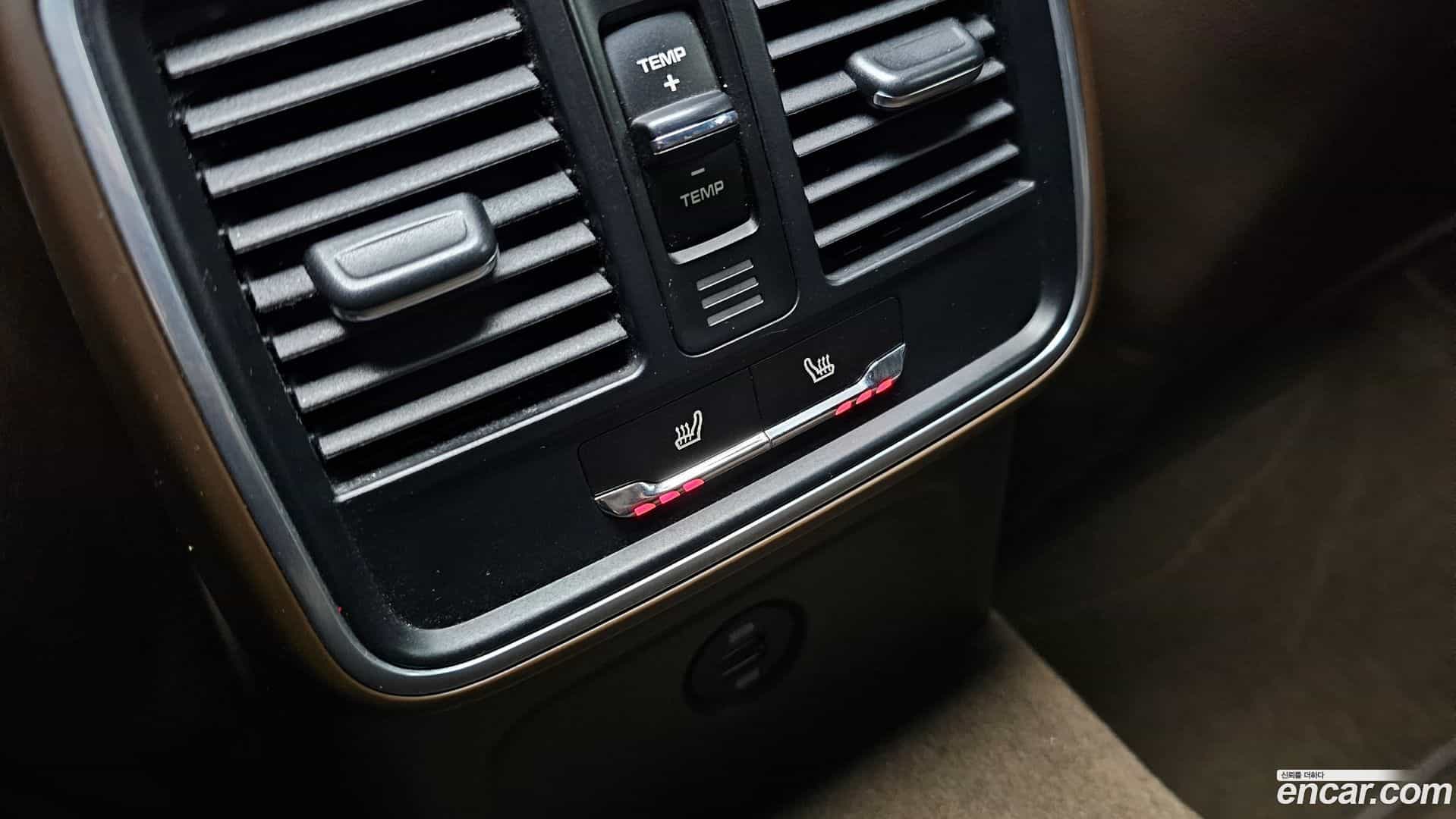 Macan Porsche 2018.2-OPTION-018