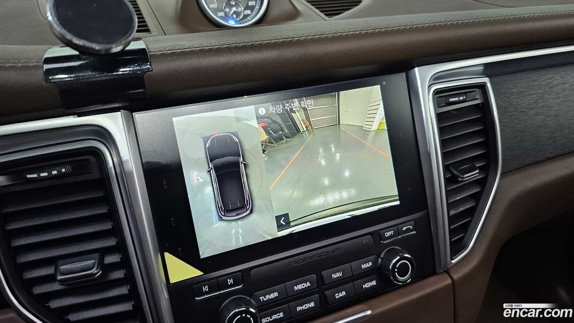 Macan Porsche 2018.2-OPTION-019