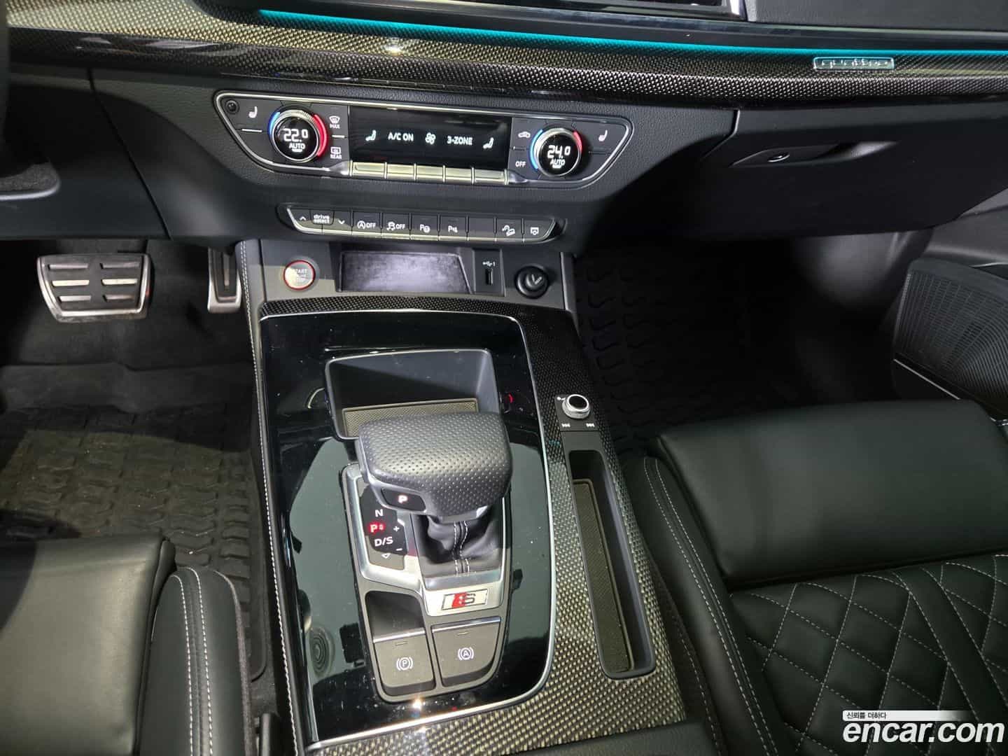 SQ5 Audi 2022.11-INNER-009
