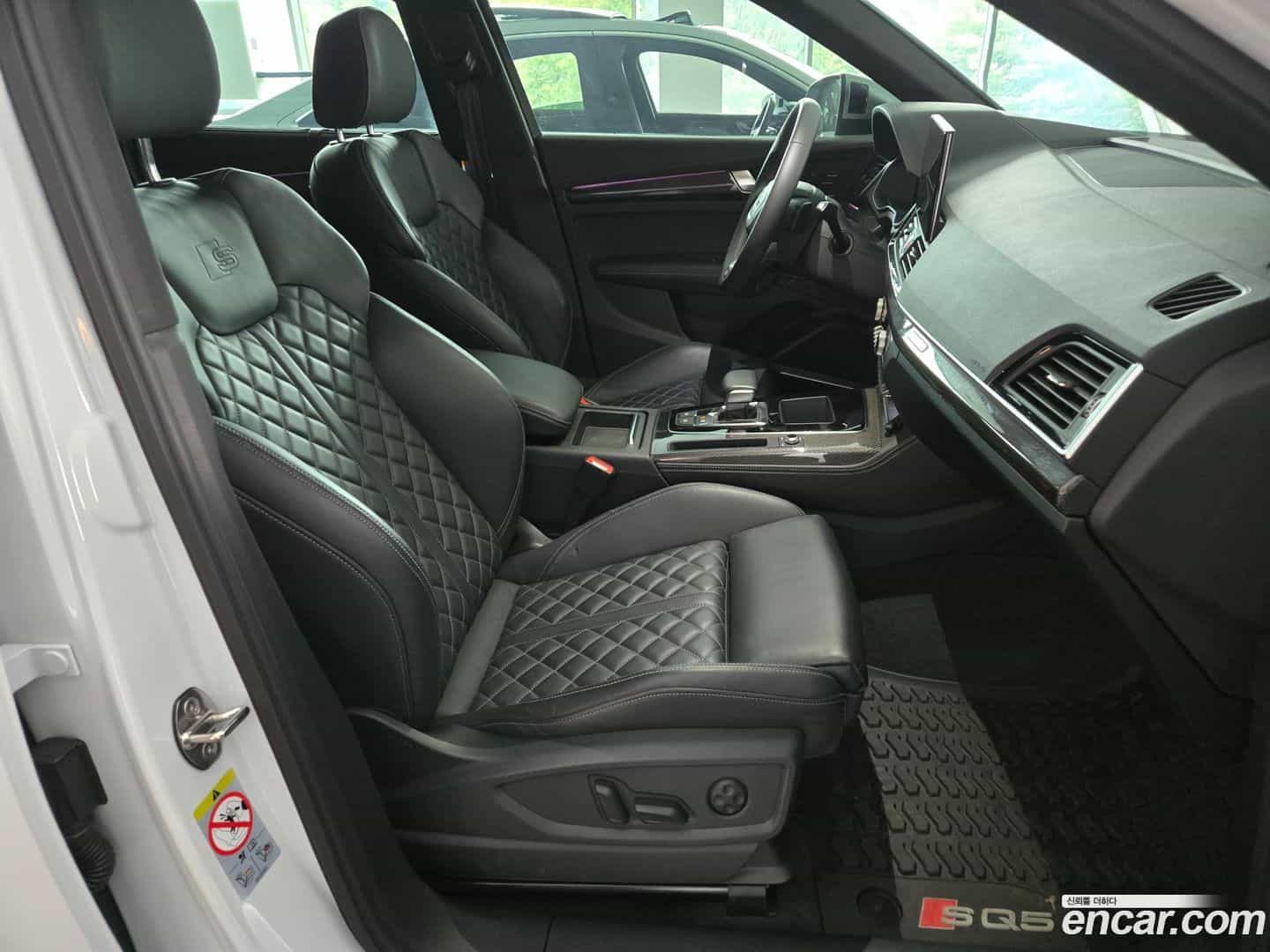 SQ5 Audi 2022.11-OPTION-016