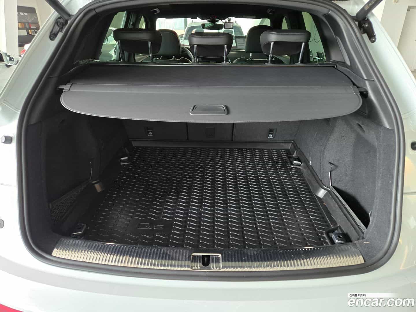 SQ5 Audi 2022.11-OPTION-020