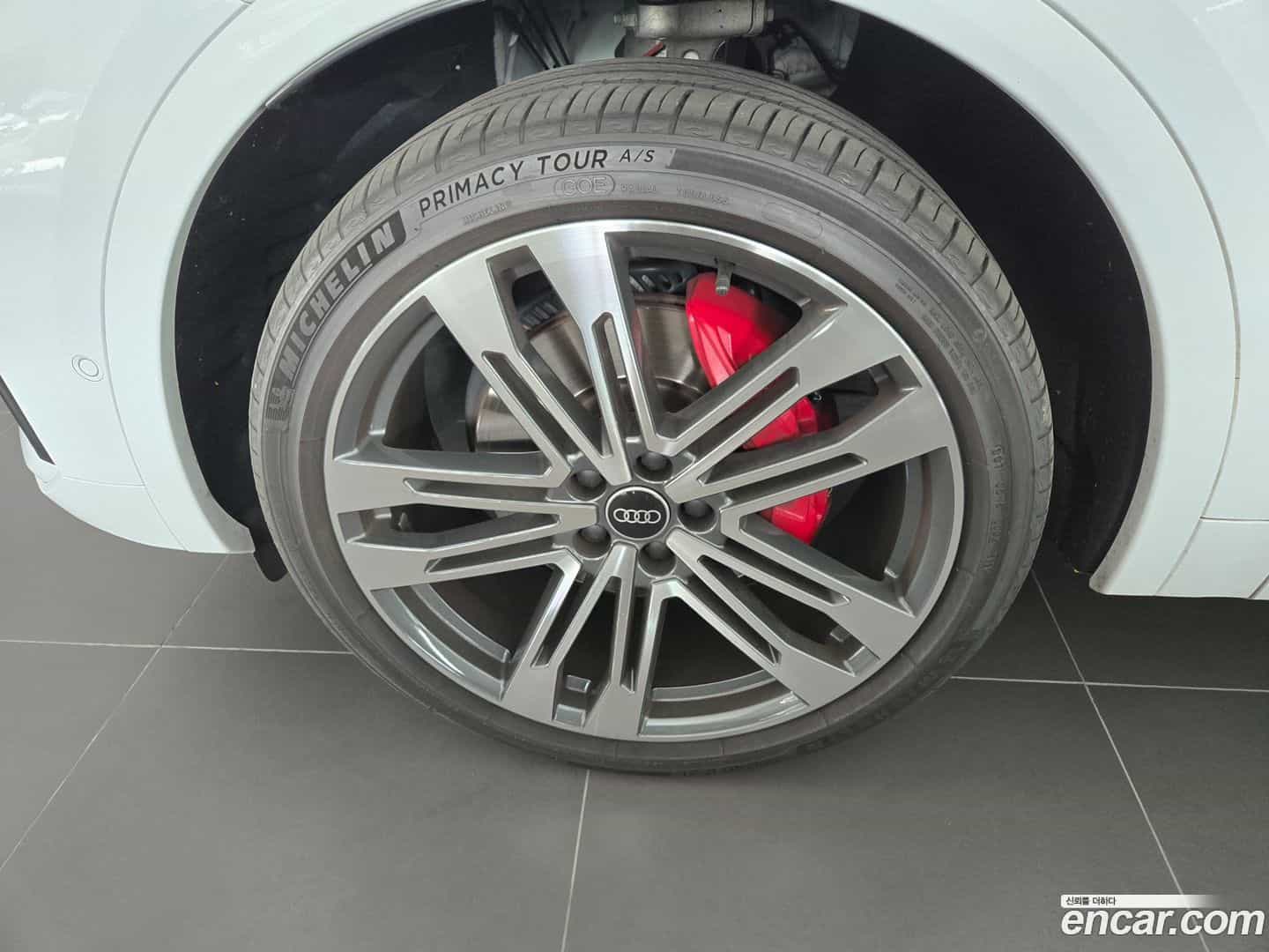 SQ5 Audi 2022.11-OPTION-024