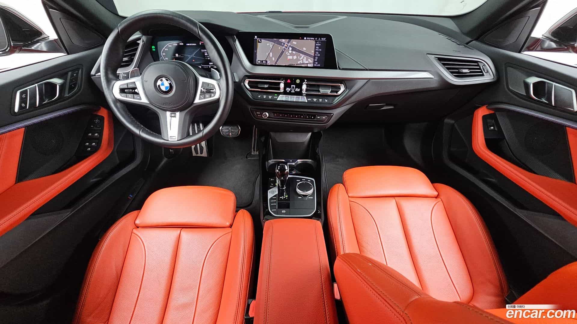 2-Series BMW 2021.10-INNER-007