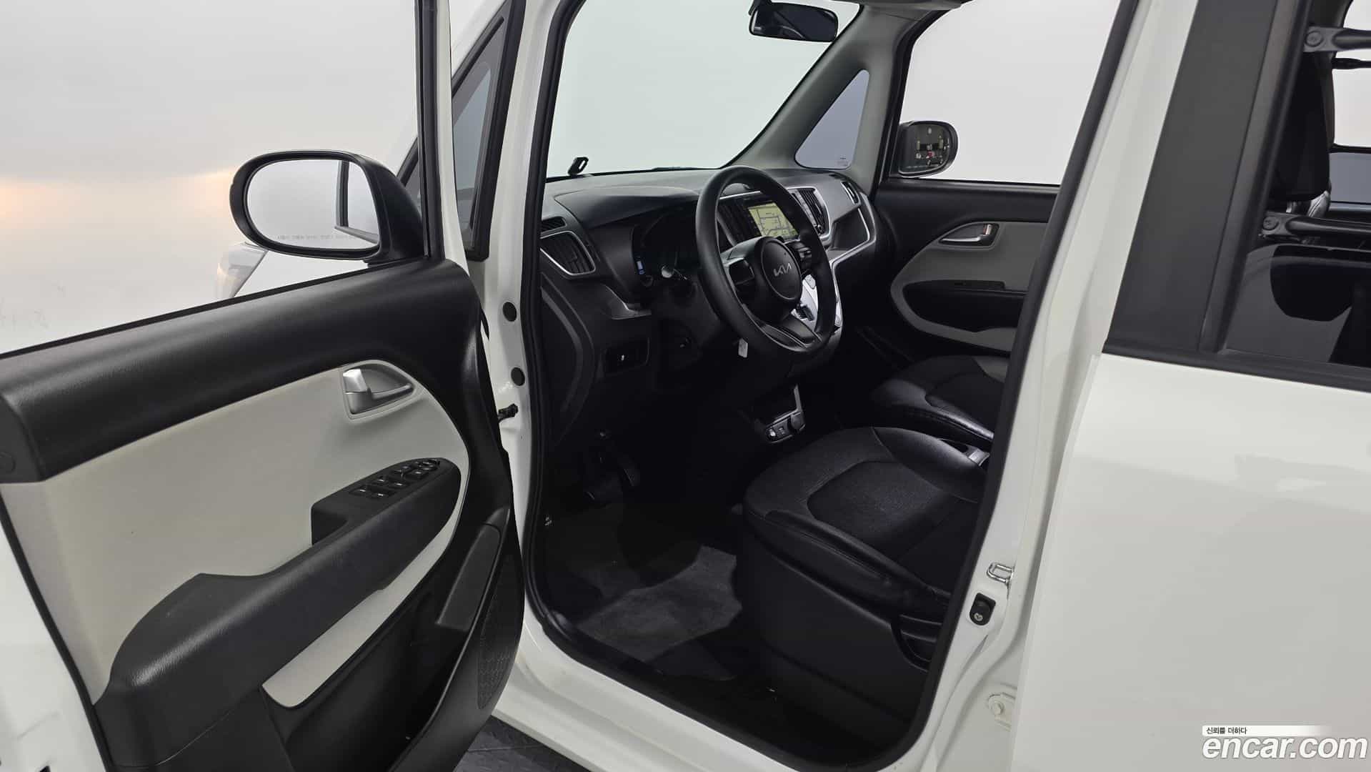 RAY Kia 2022.1-INNER-010