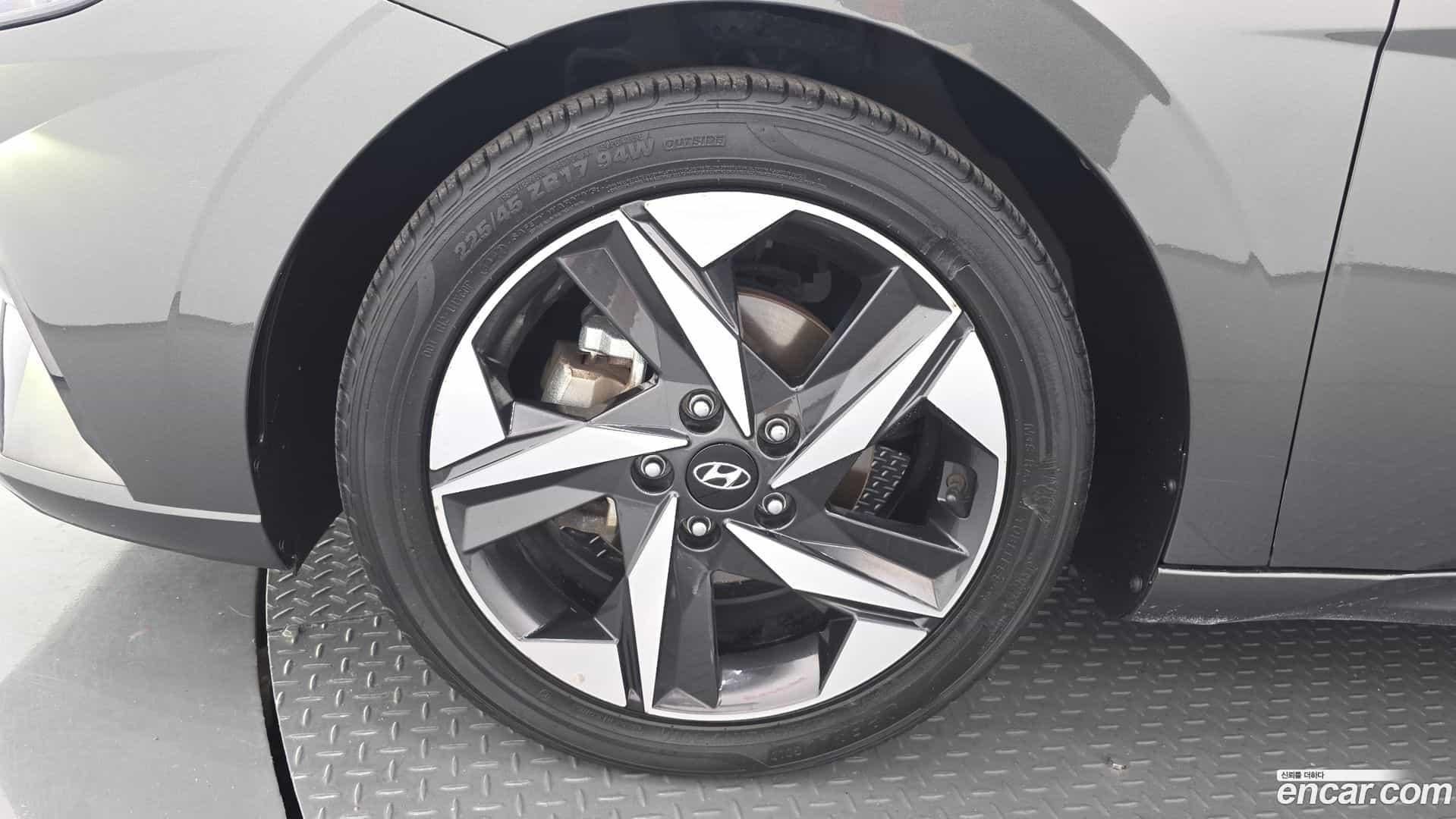 AVANTE Hyundai 2020.5-OUTER-005
