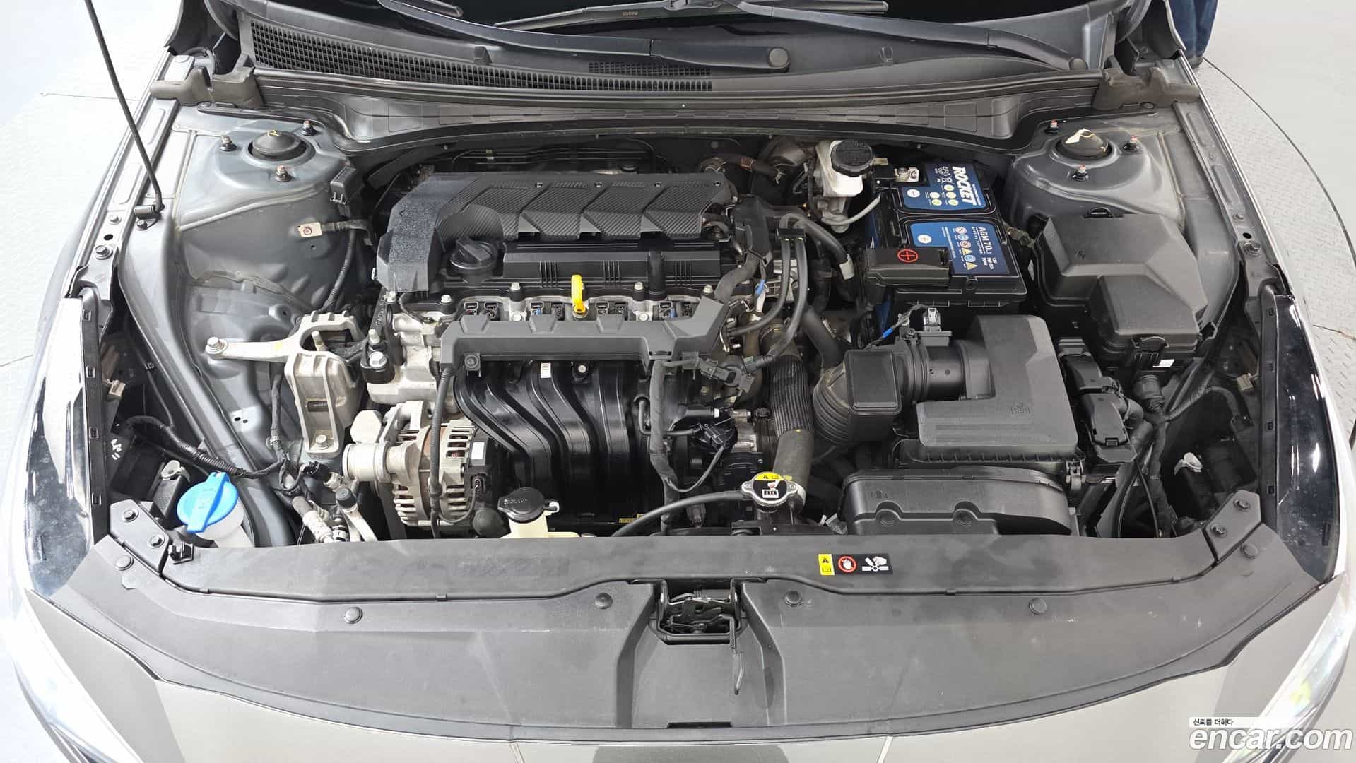 AVANTE Hyundai 2020.5-OUTER-006