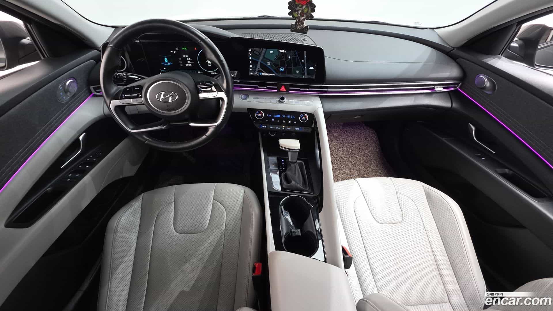 AVANTE Hyundai 2020.5-INNER-007