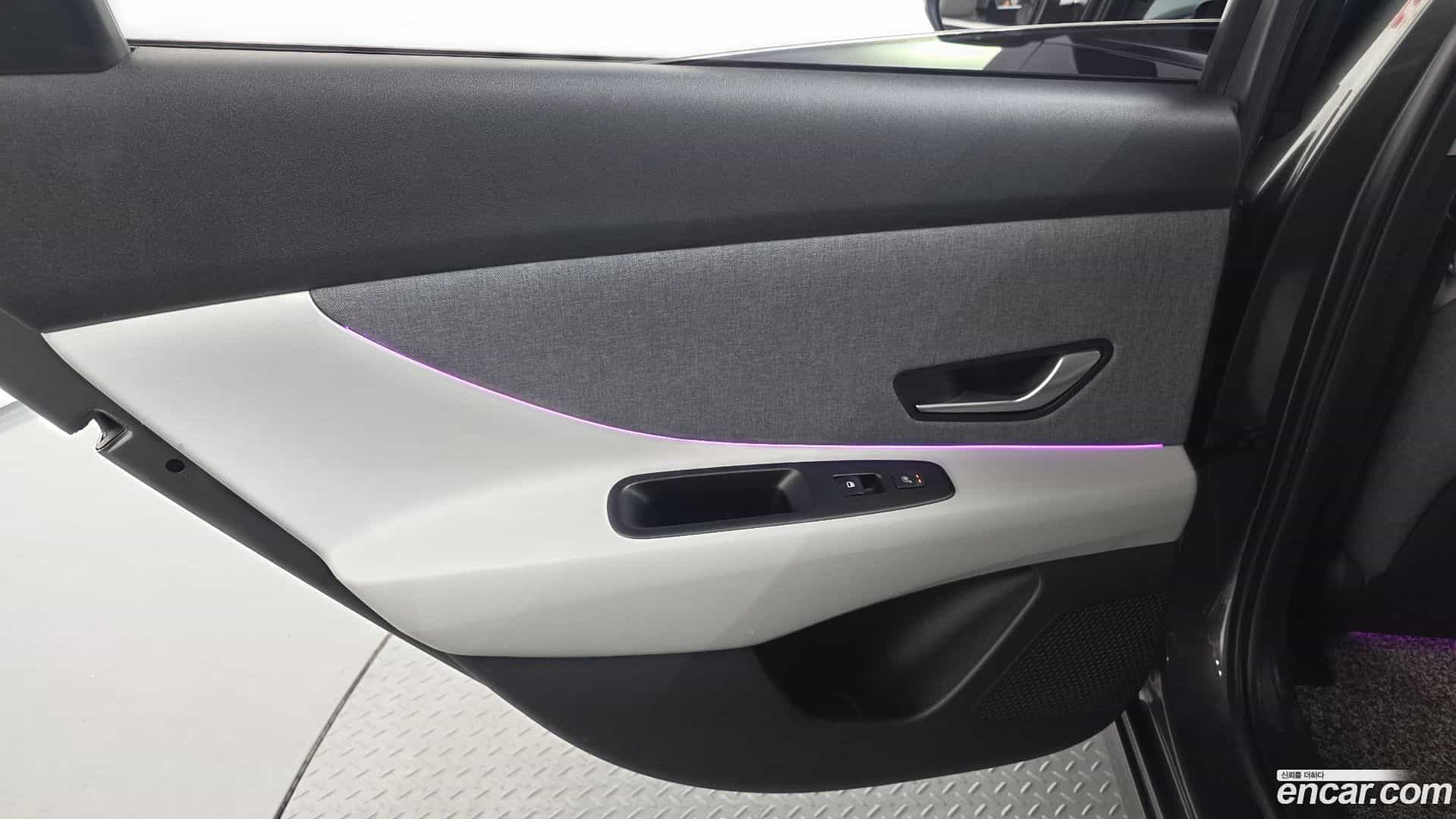 AVANTE Hyundai 2020.5-INNER-035