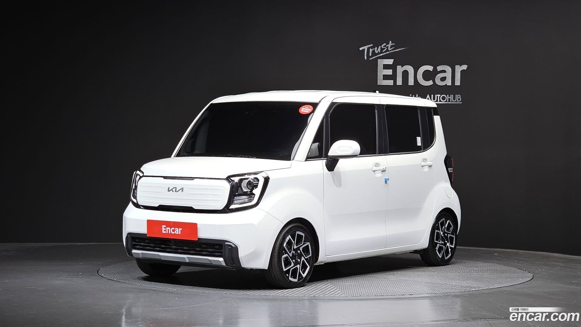 Main__Slider__Photo:RAY Kia 2025.1-0