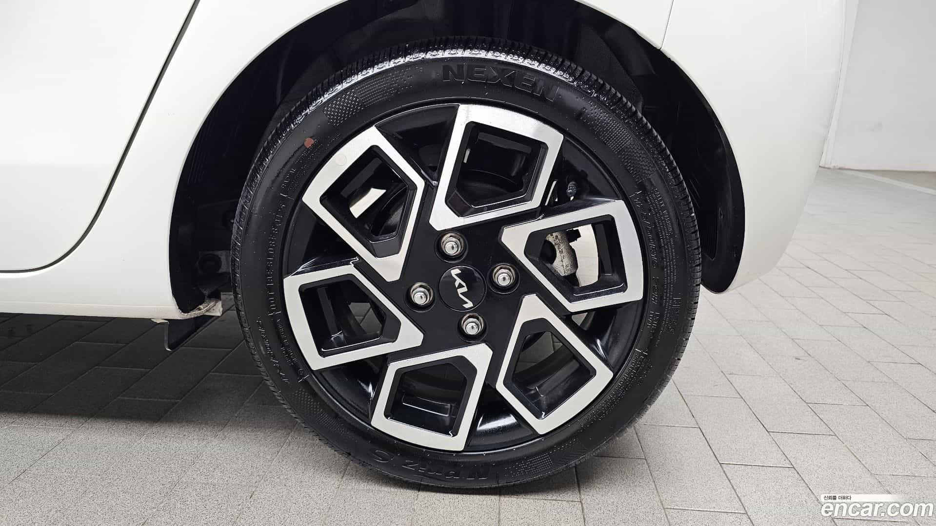 RAY Kia 2025.1-OUTER-031