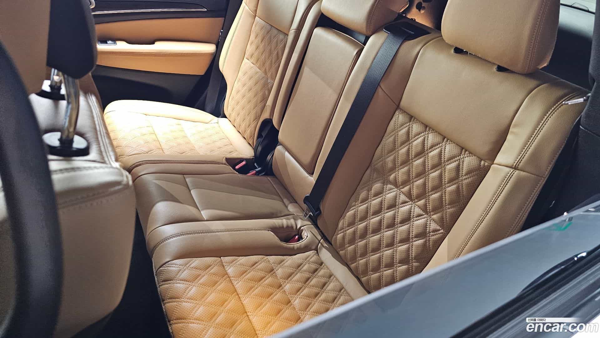 Cherokee Jeep 2019.9-OPTION-047