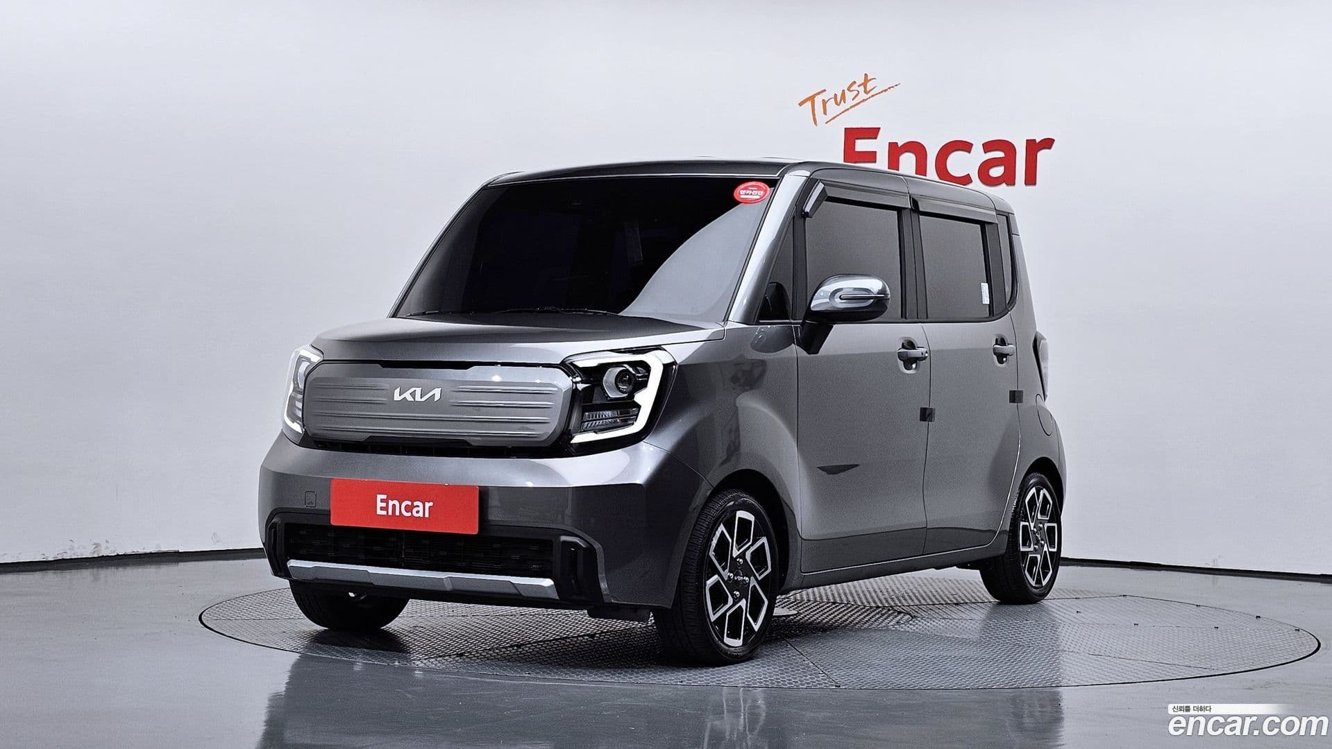 Main__Slider__Photo:RAY Kia 2023.4-0