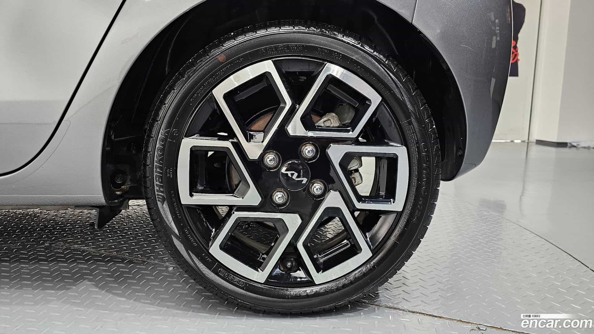 RAY Kia 2023.4-OUTER-031
