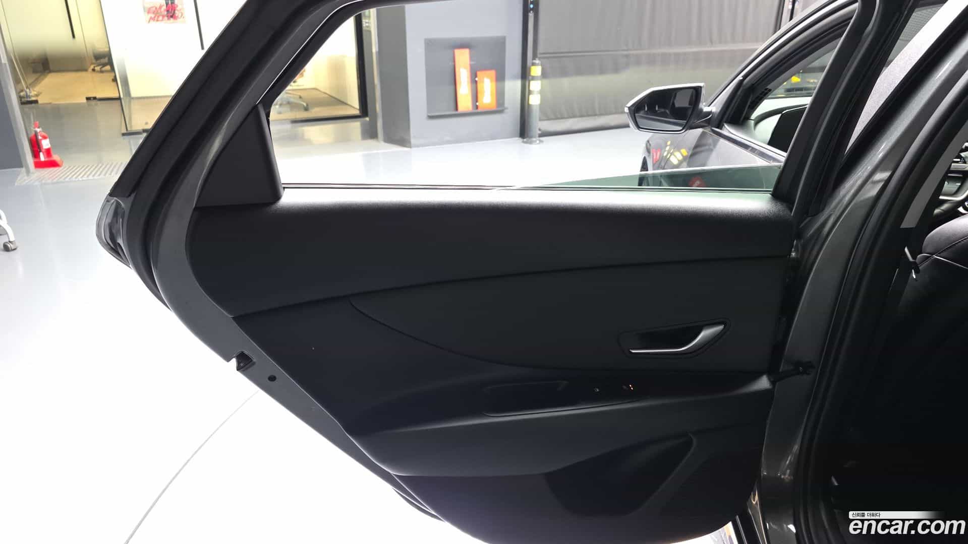 AVANTE Hyundai 2024.9-INNER-035