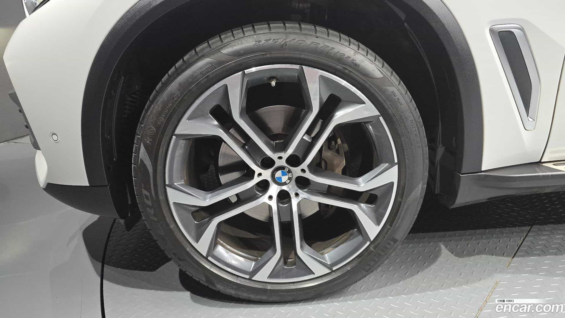 X5 BMW 2023.0-OUTER-005