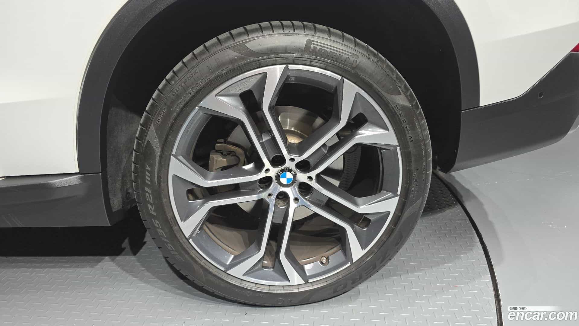 X5 BMW 2023.0-OUTER-031