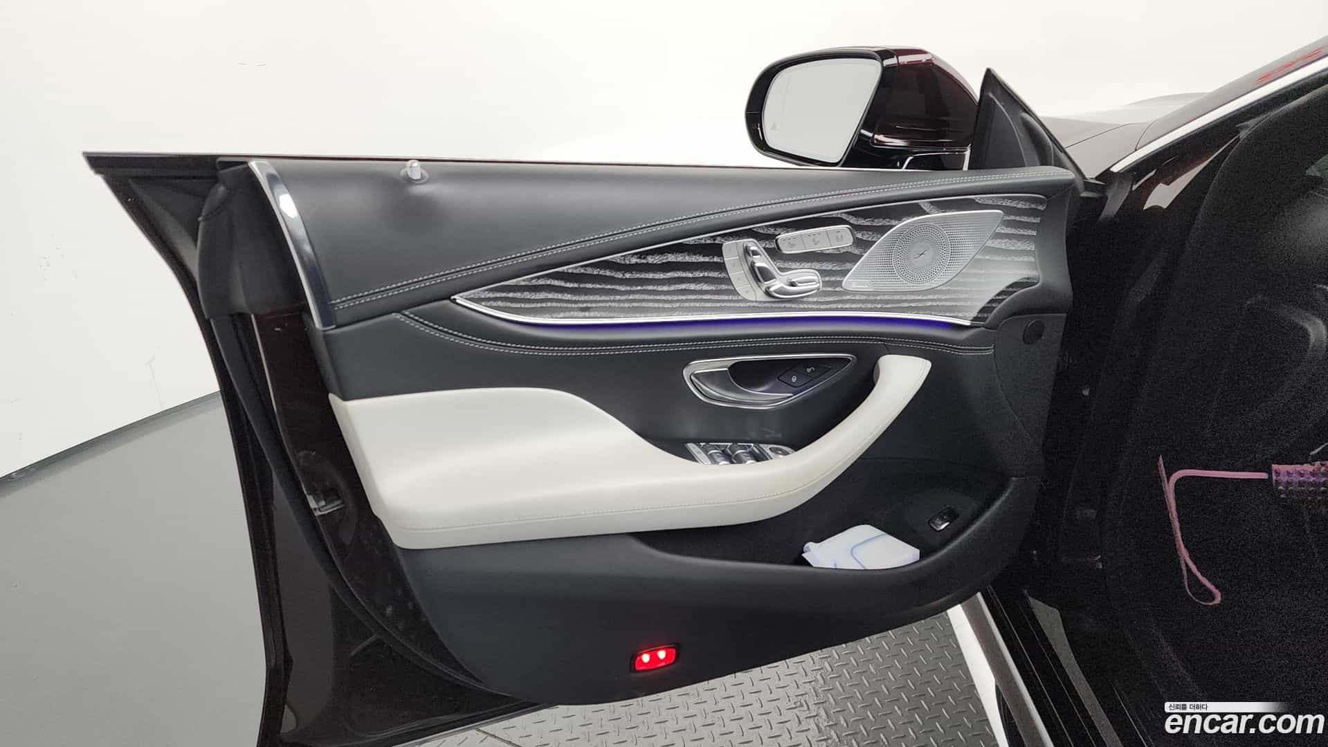 AMG GT Mercedes-Benz 2022.2-INNER-034