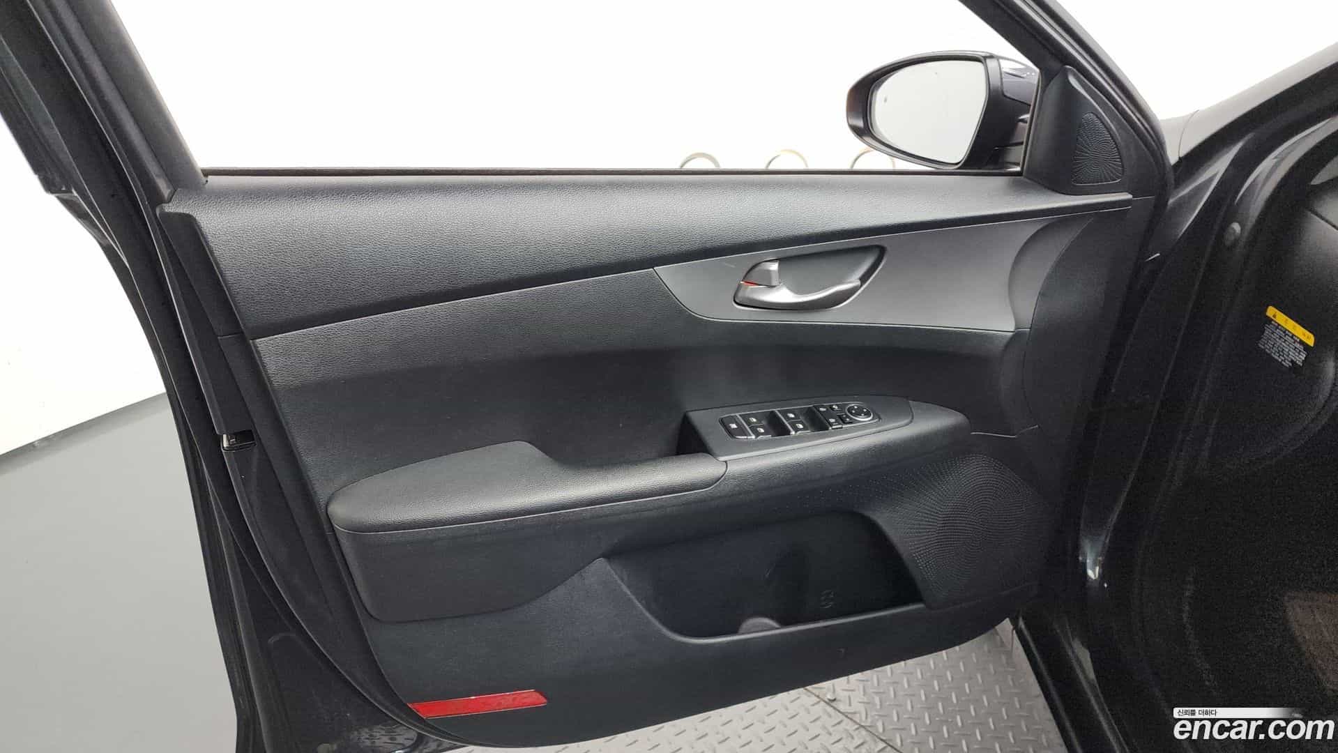 K3 Kia 2021.1-INNER-034