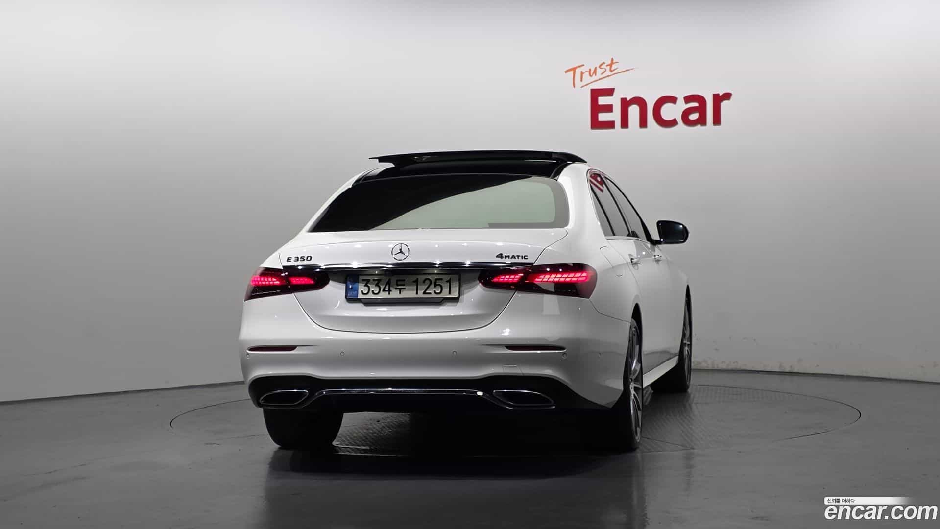 E-Class Mercedes-Benz 2021.3-OUTER-004