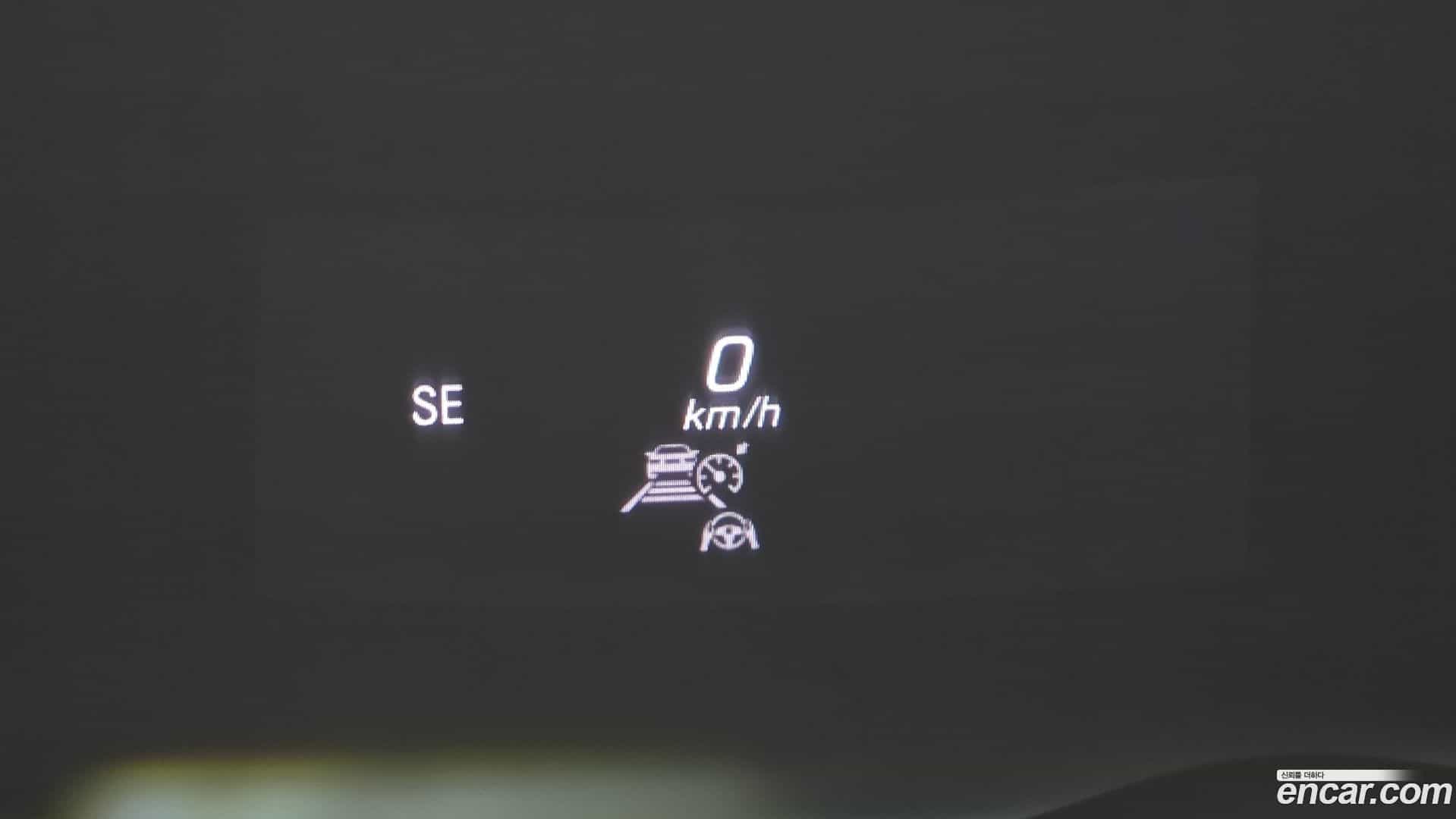 E-Class Mercedes-Benz 2021.3-OPTION-044