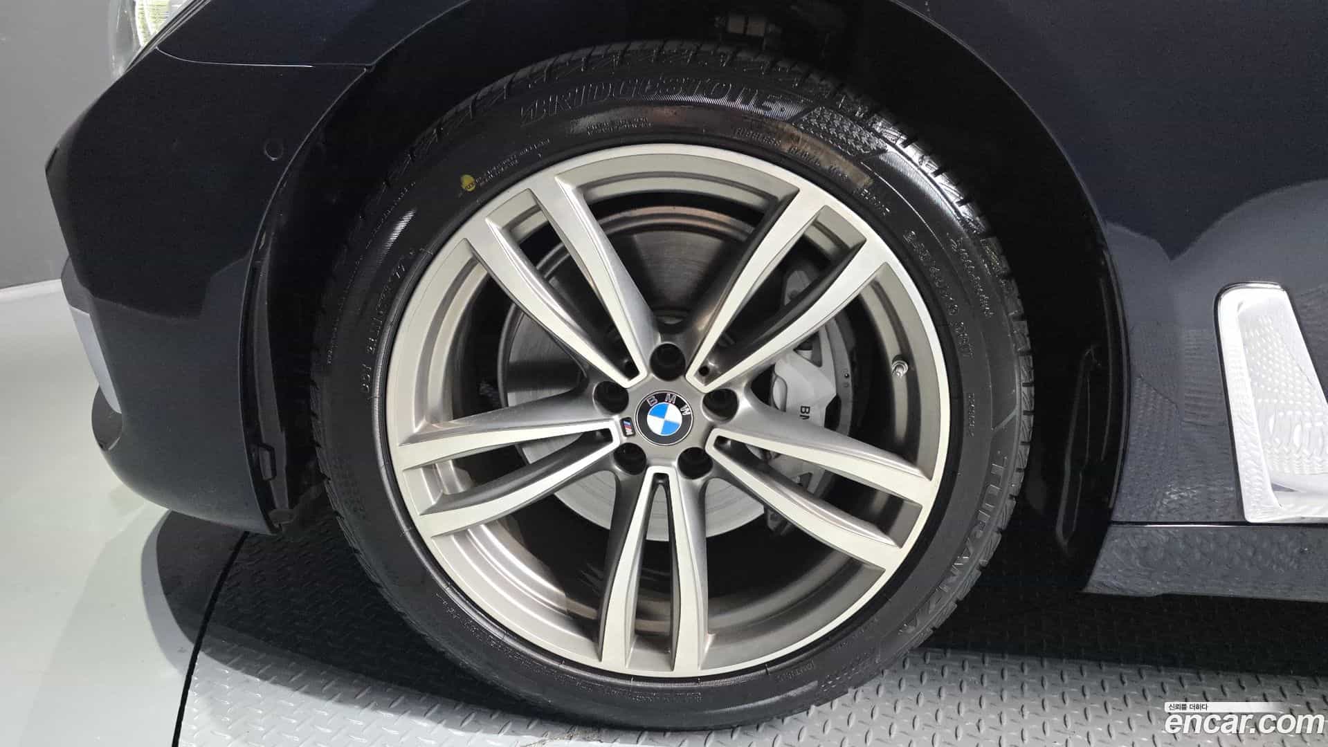 7-Series BMW 2017.8-OUTER-005