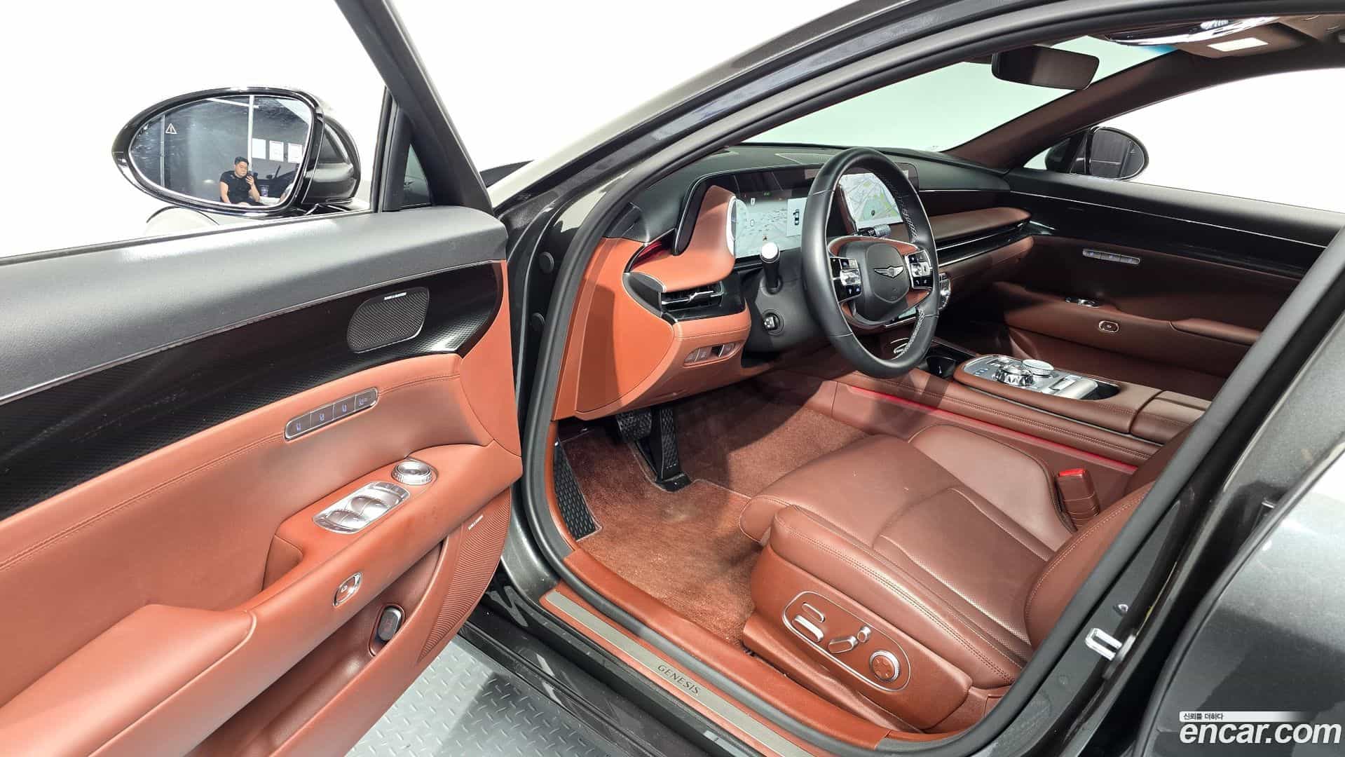 G90 Genesis 2025.1-INNER-010