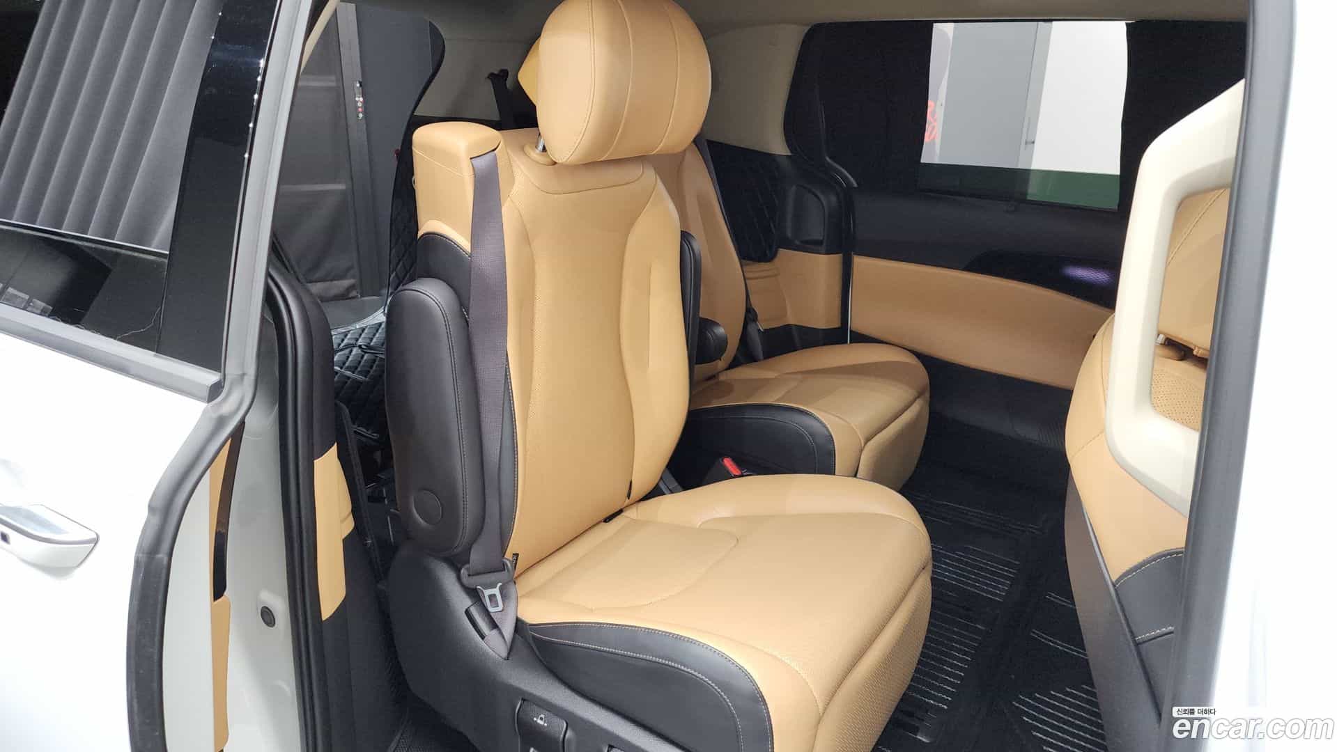 Canival Kia 2023.7-OPTION-015