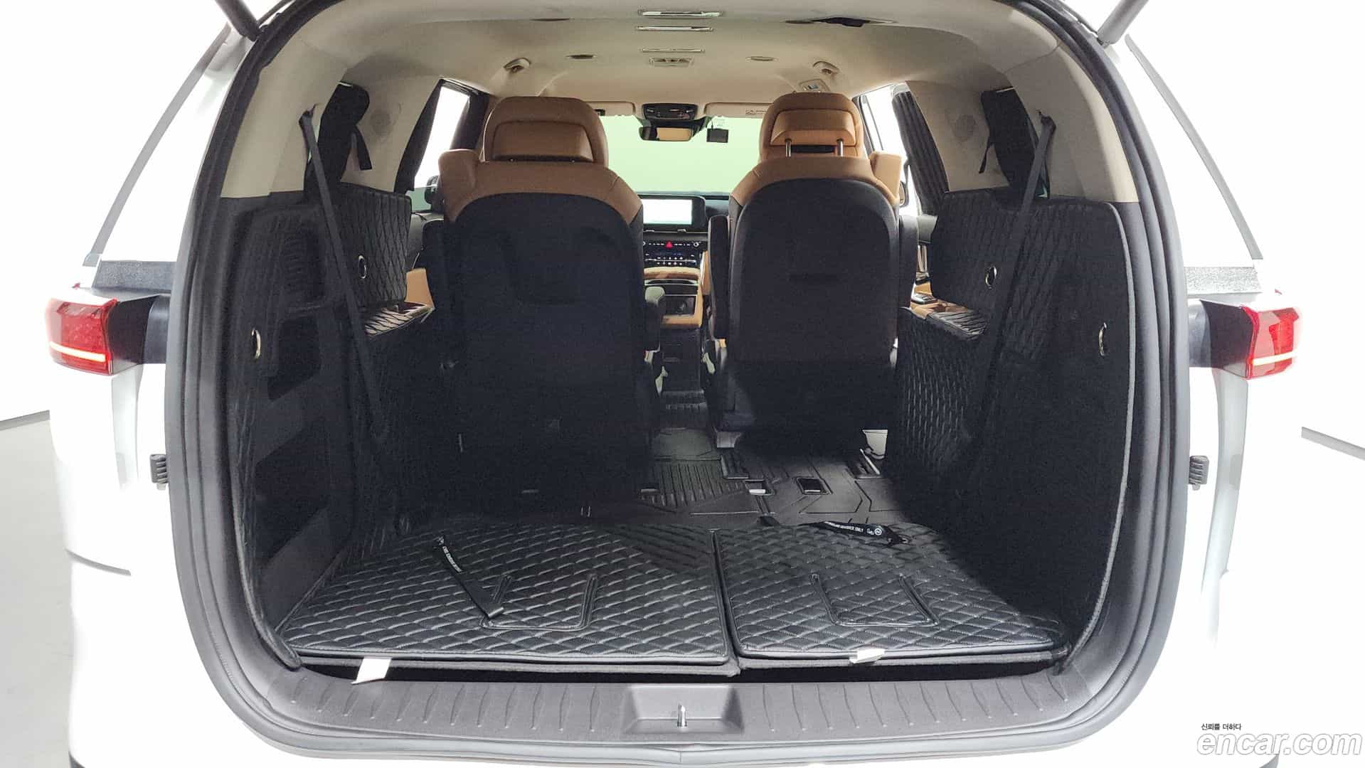 Canival Kia 2023.7-OPTION-022