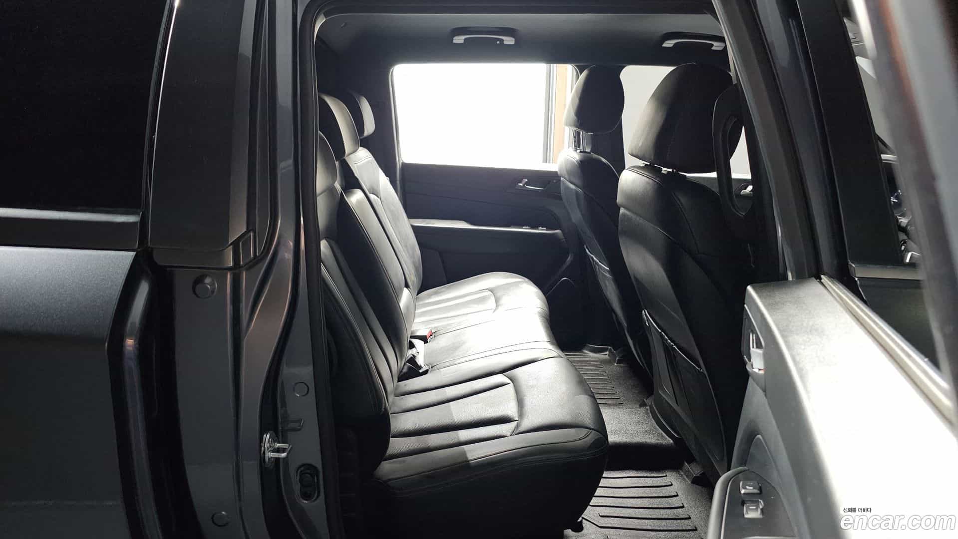 Rexton KG Mobility 2020.4-OPTION-015