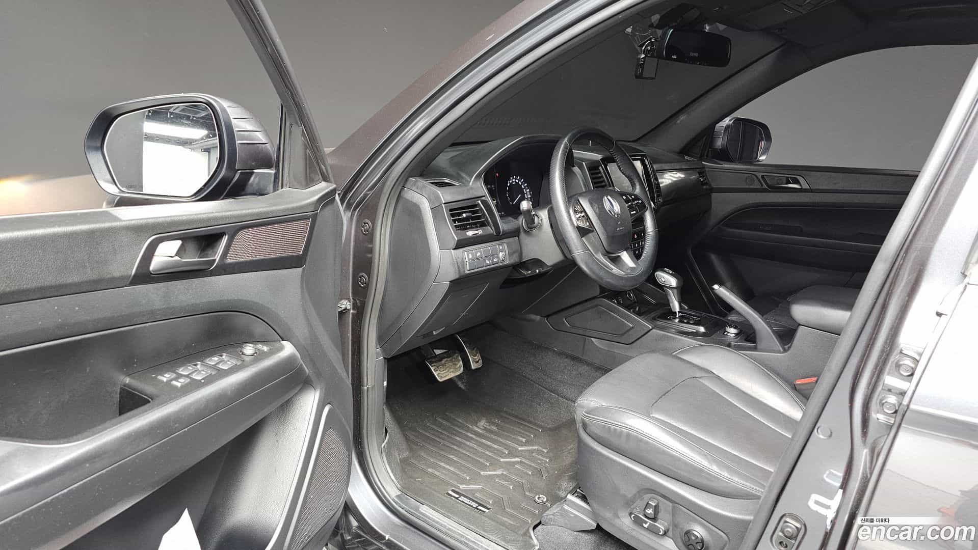 Rexton KG Mobility 2020.4-OPTION-016