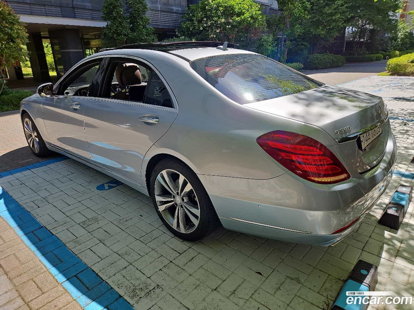 S-Class Mercedes-Benz 2015.10-OUTER-005