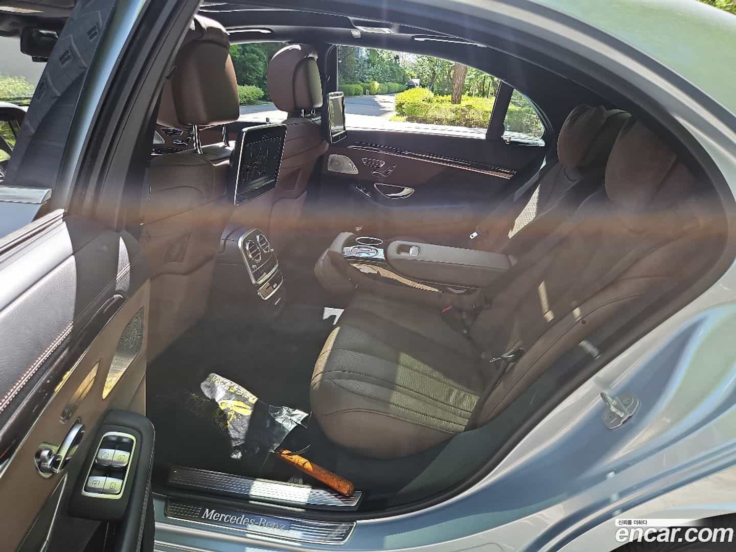 S-Class Mercedes-Benz 2015.10-OPTION-021