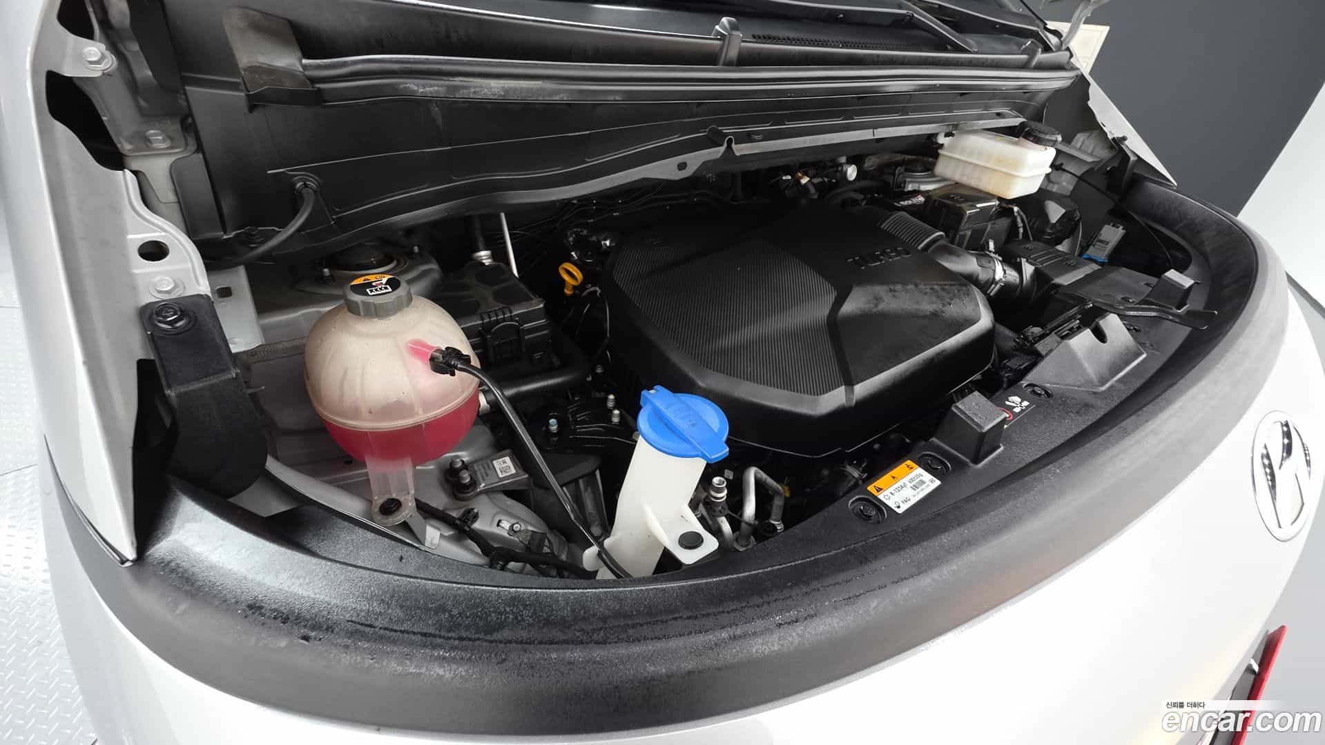 Staria Hyundai 2022.0-OUTER-006