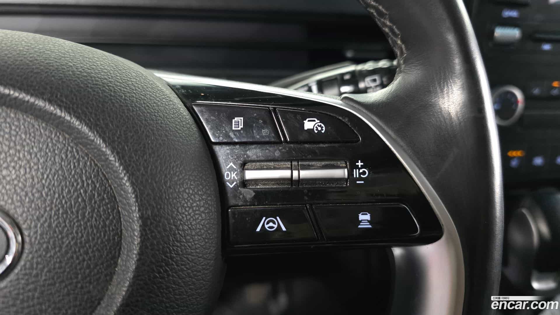 Staria Hyundai 2022.0-OPTION-021